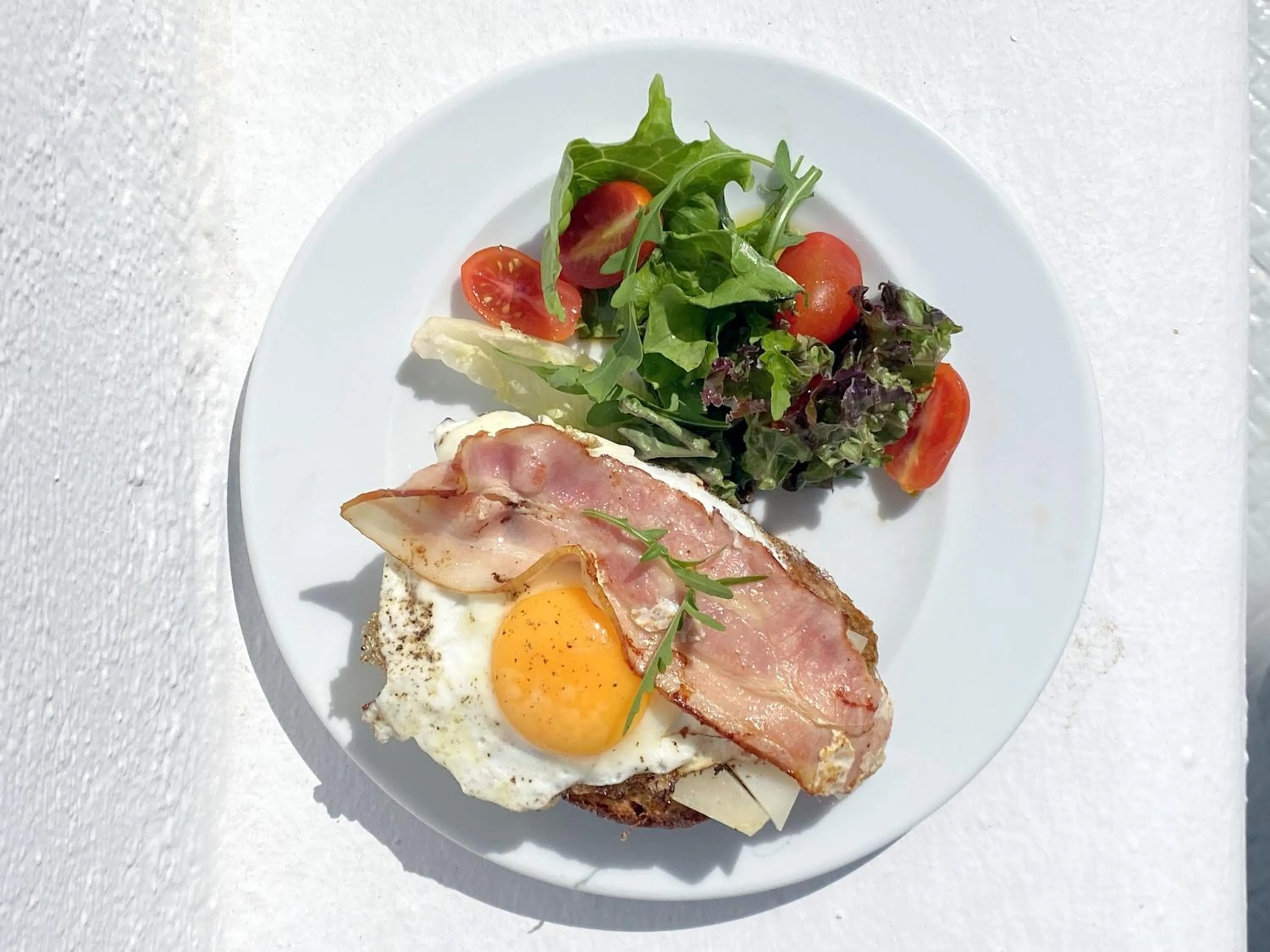 Restaurant/places to eat in Apsenti couples only