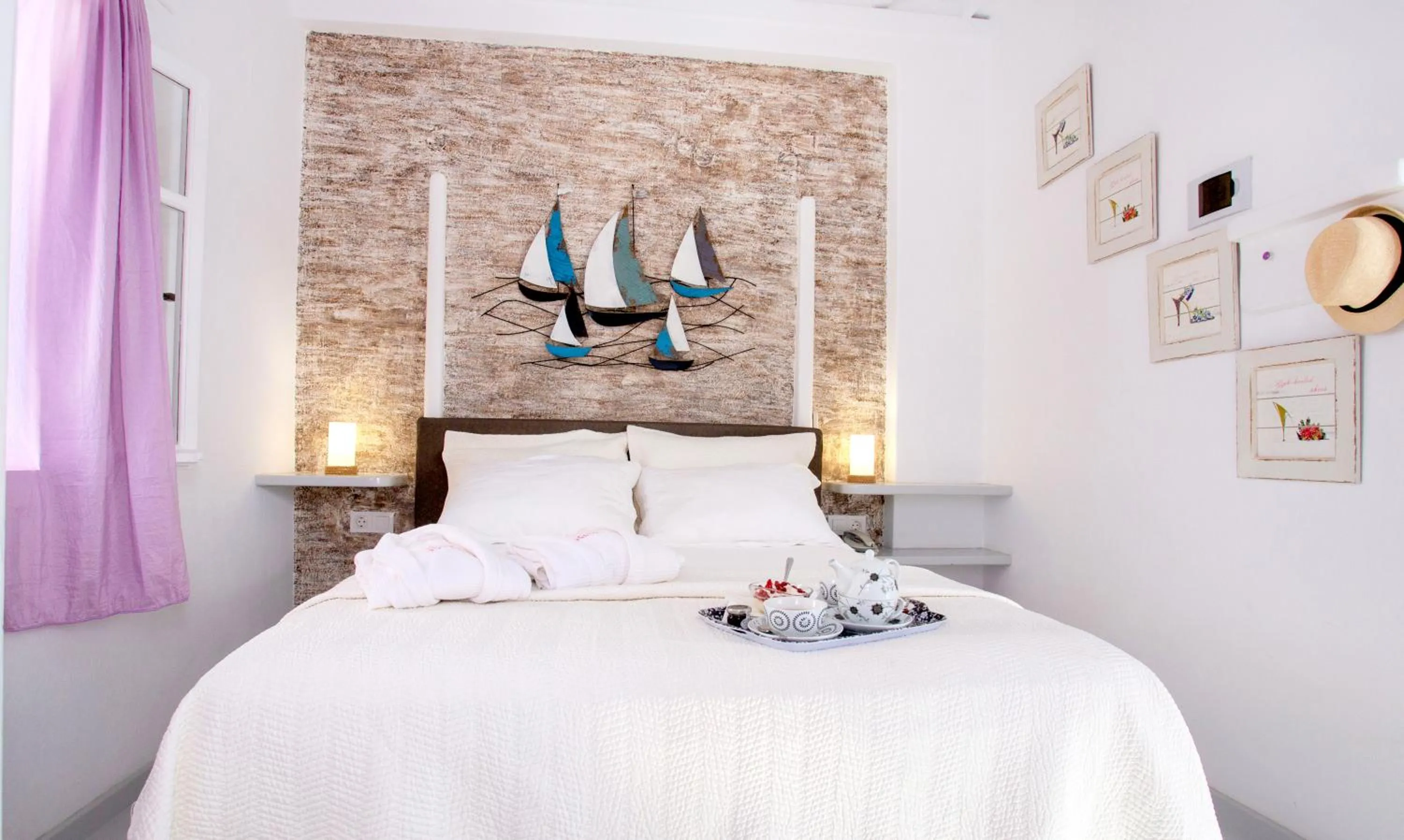 Bed in Apsenti couples only