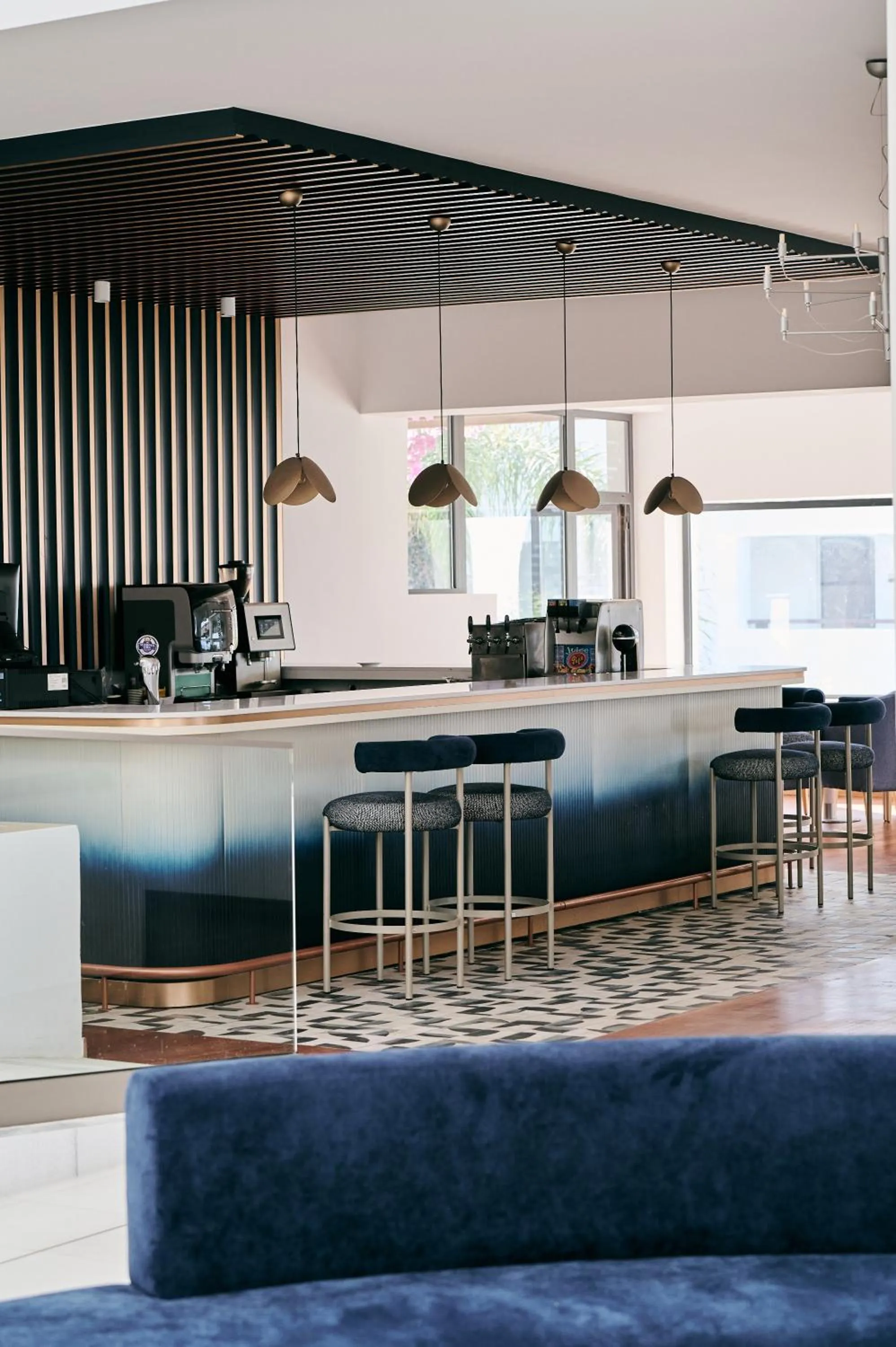 Lounge or bar in Oceanis Beach & Spa Resort