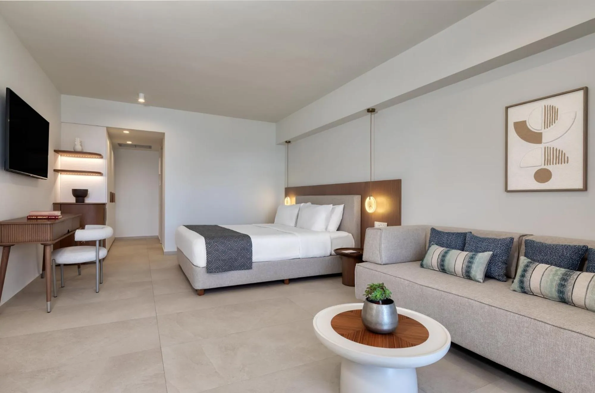 Bed in Oceanis Beach & Spa Resort