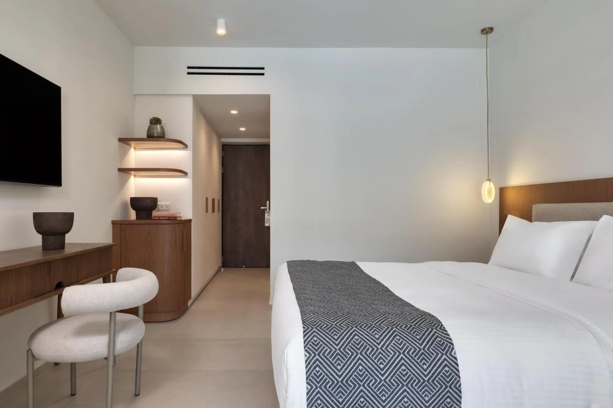 Bed in Oceanis Beach & Spa Resort