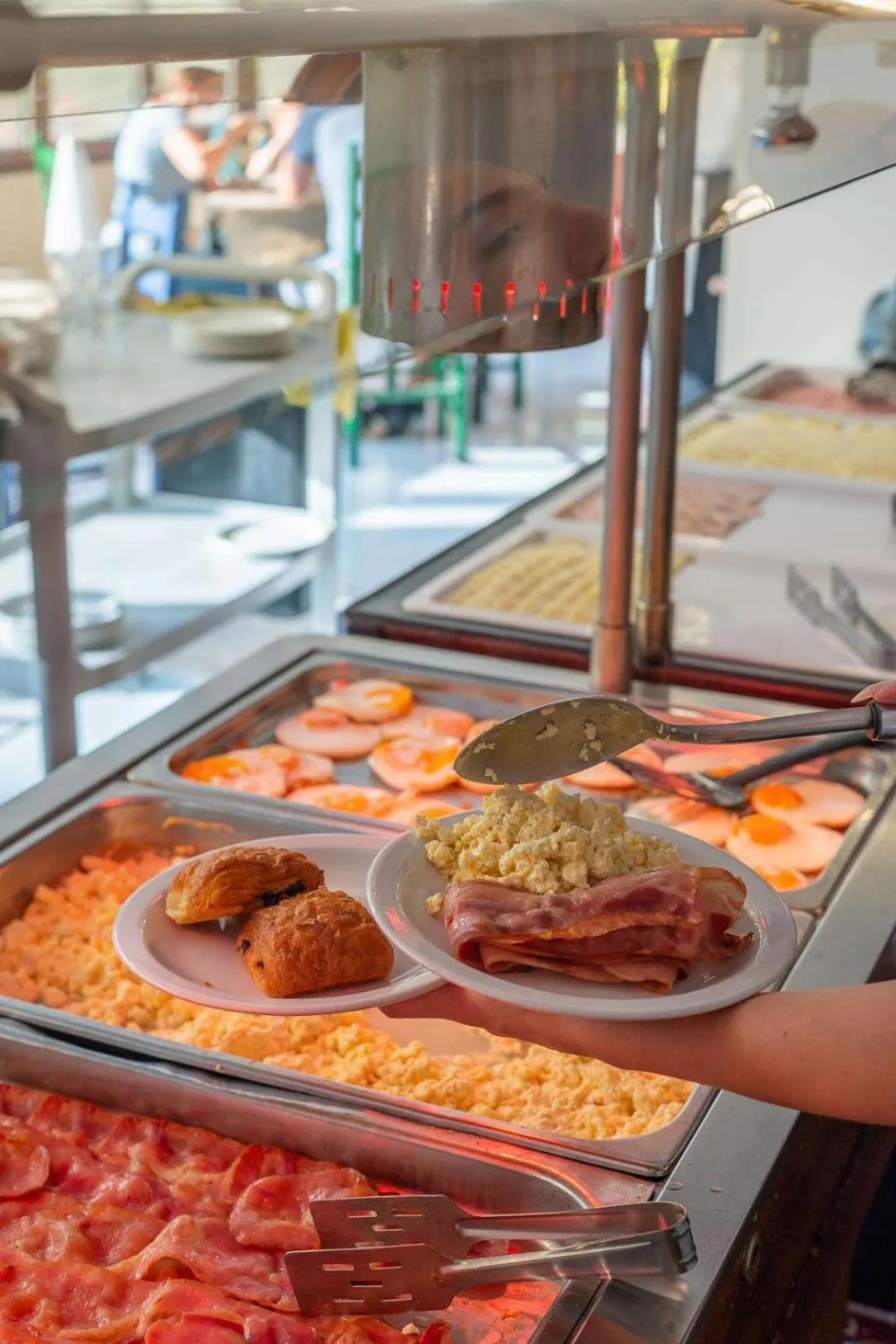 Restaurant/places to eat in Dionysos Hotel