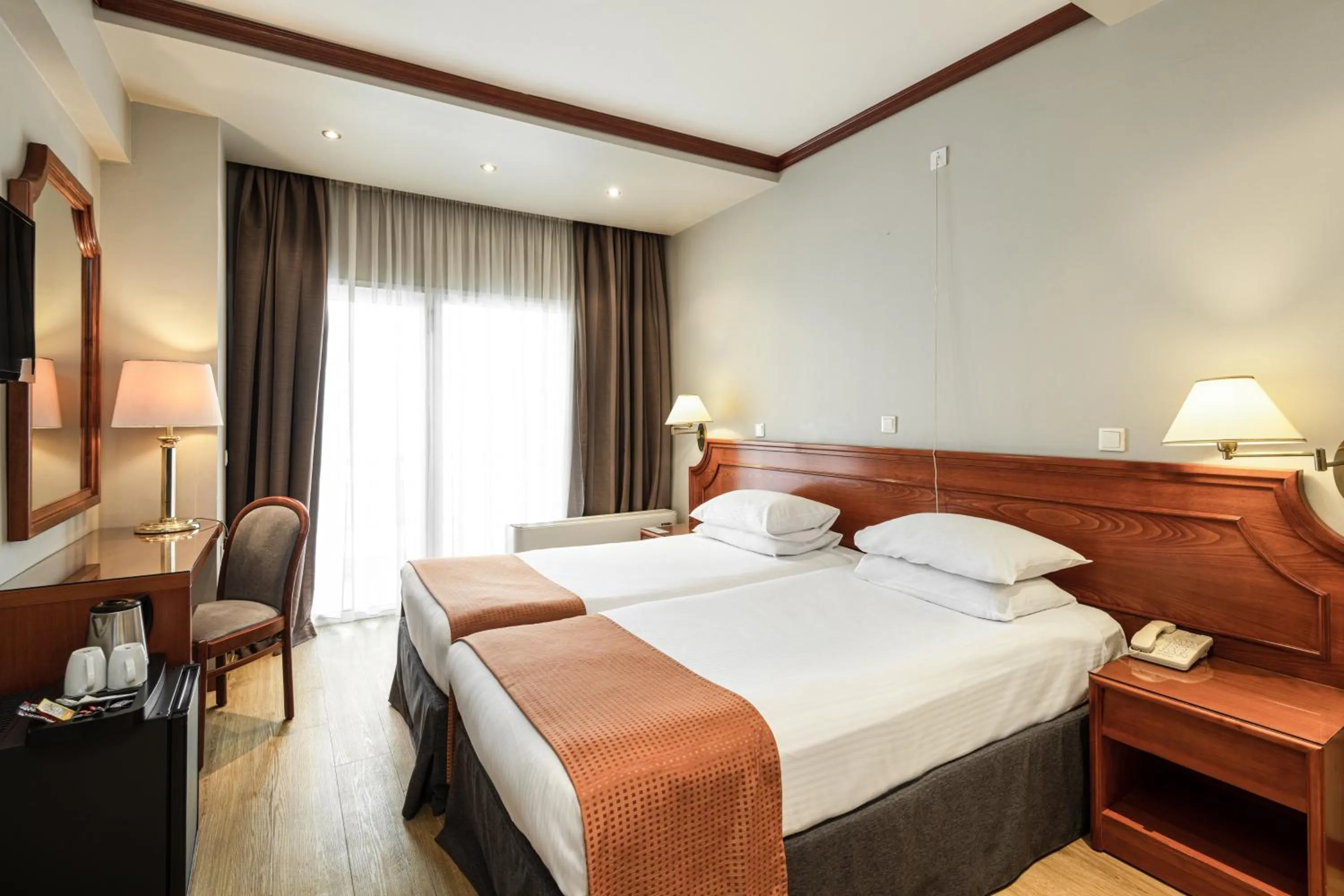 Photo of the whole room, Bed in Holiday Inn Thessaloniki by IHG