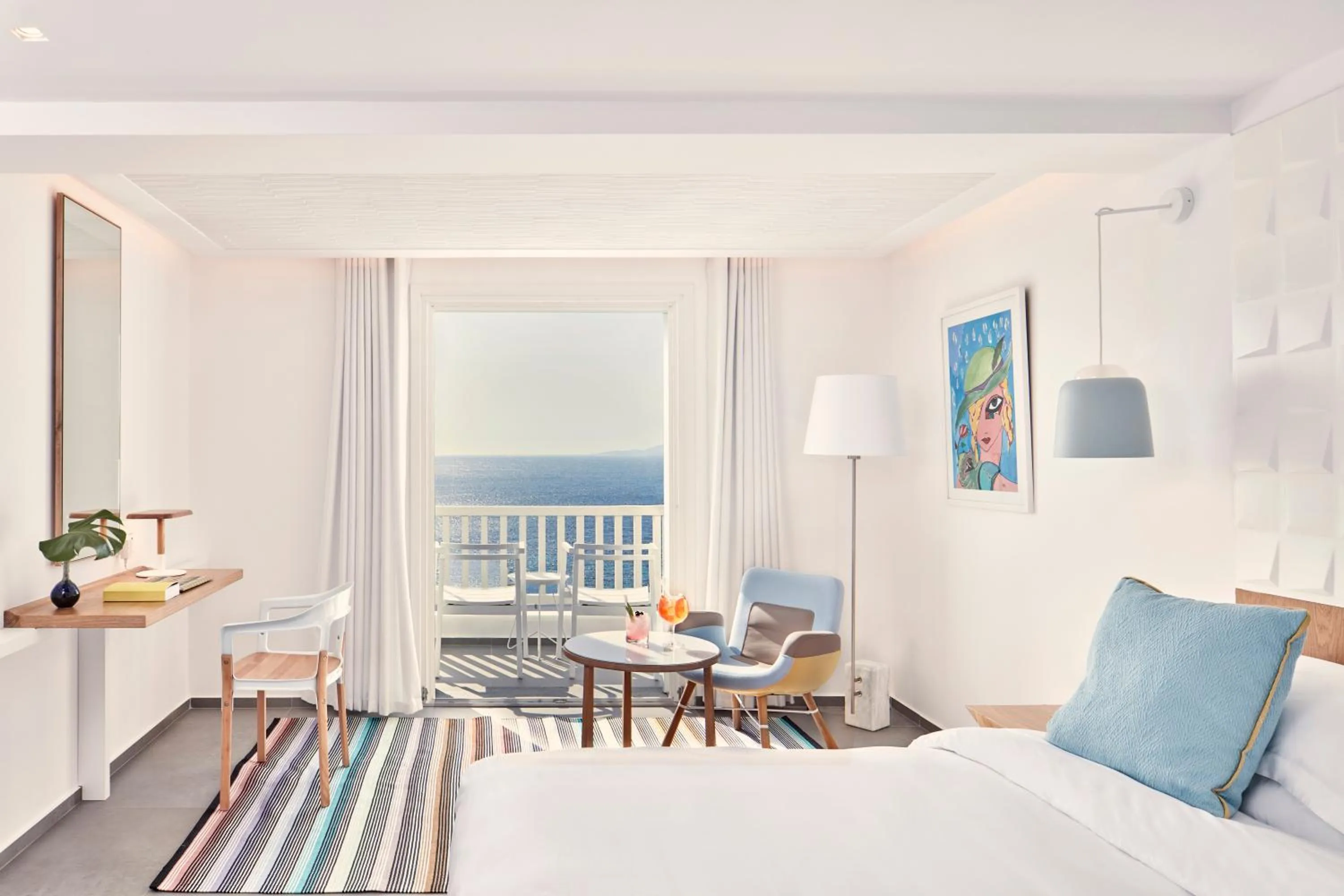 Shower in Myconian Korali Relais & Chateaux