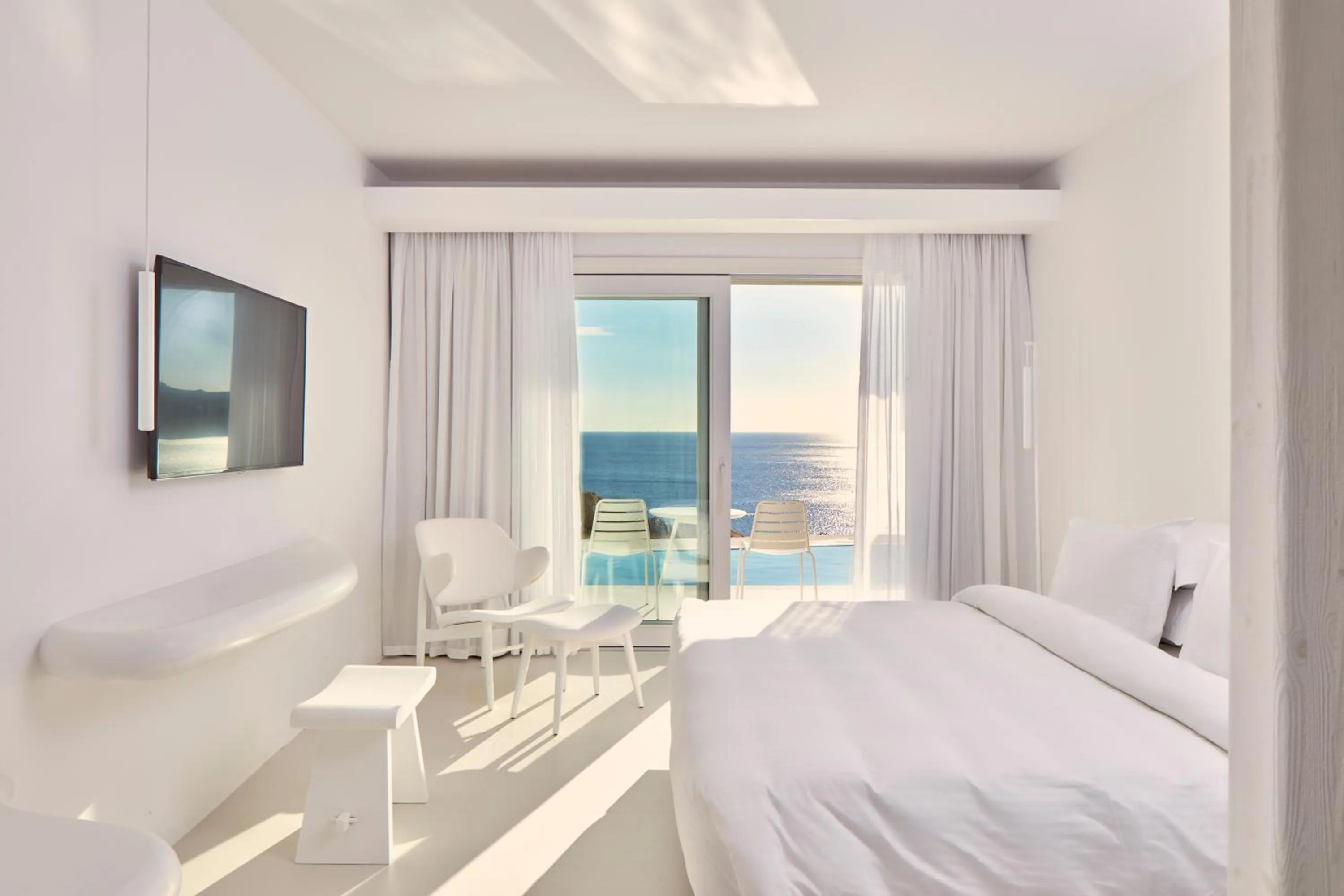 Photo of the whole room, Bed in Myconian Imperial - Leading Hotels of the World