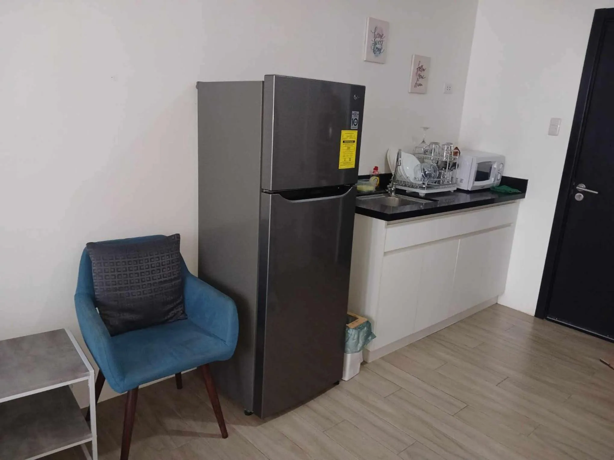 Your Home Near The City Life