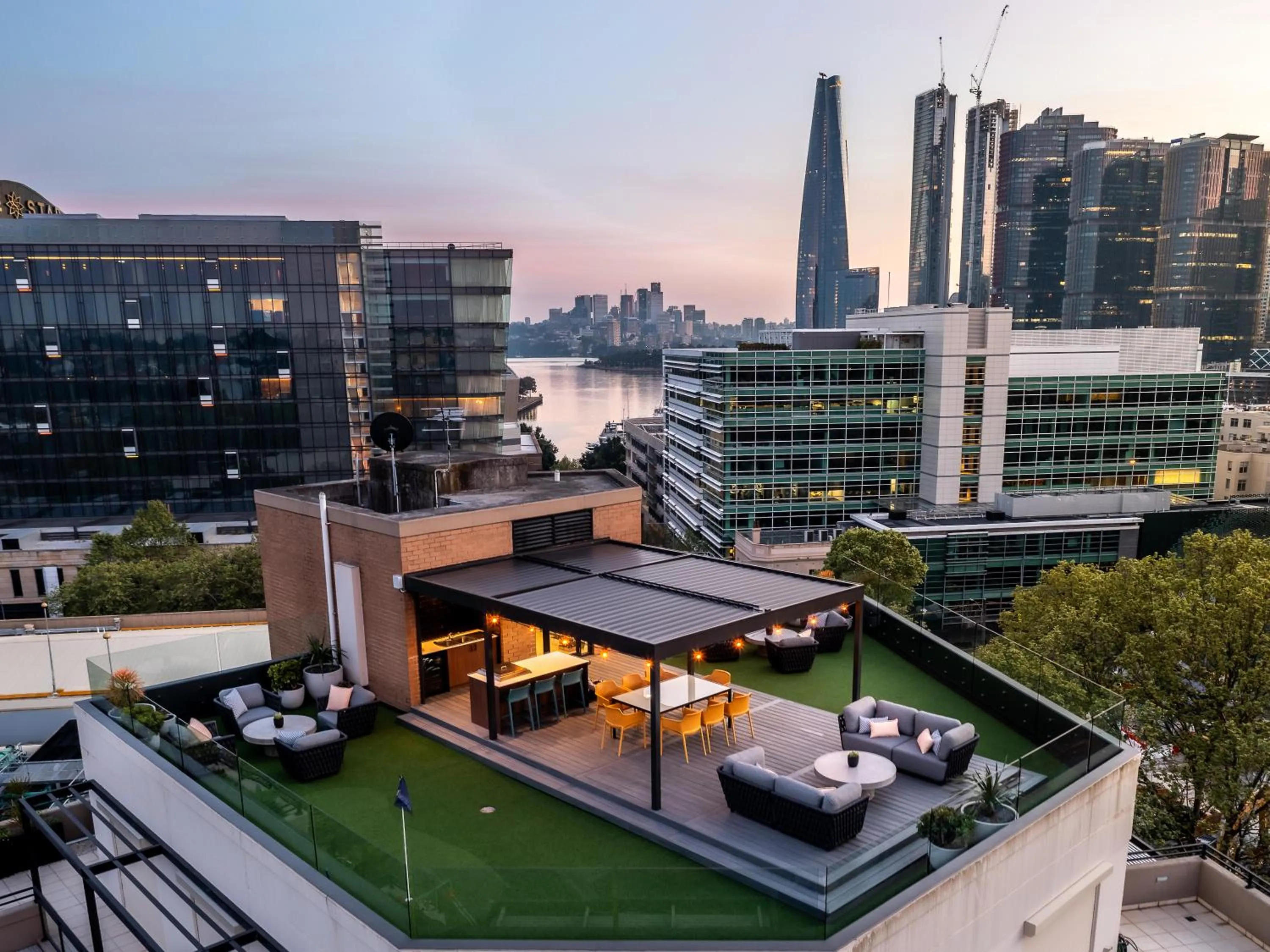 Property building in The Sebel Darling Harbour the Pinnacle