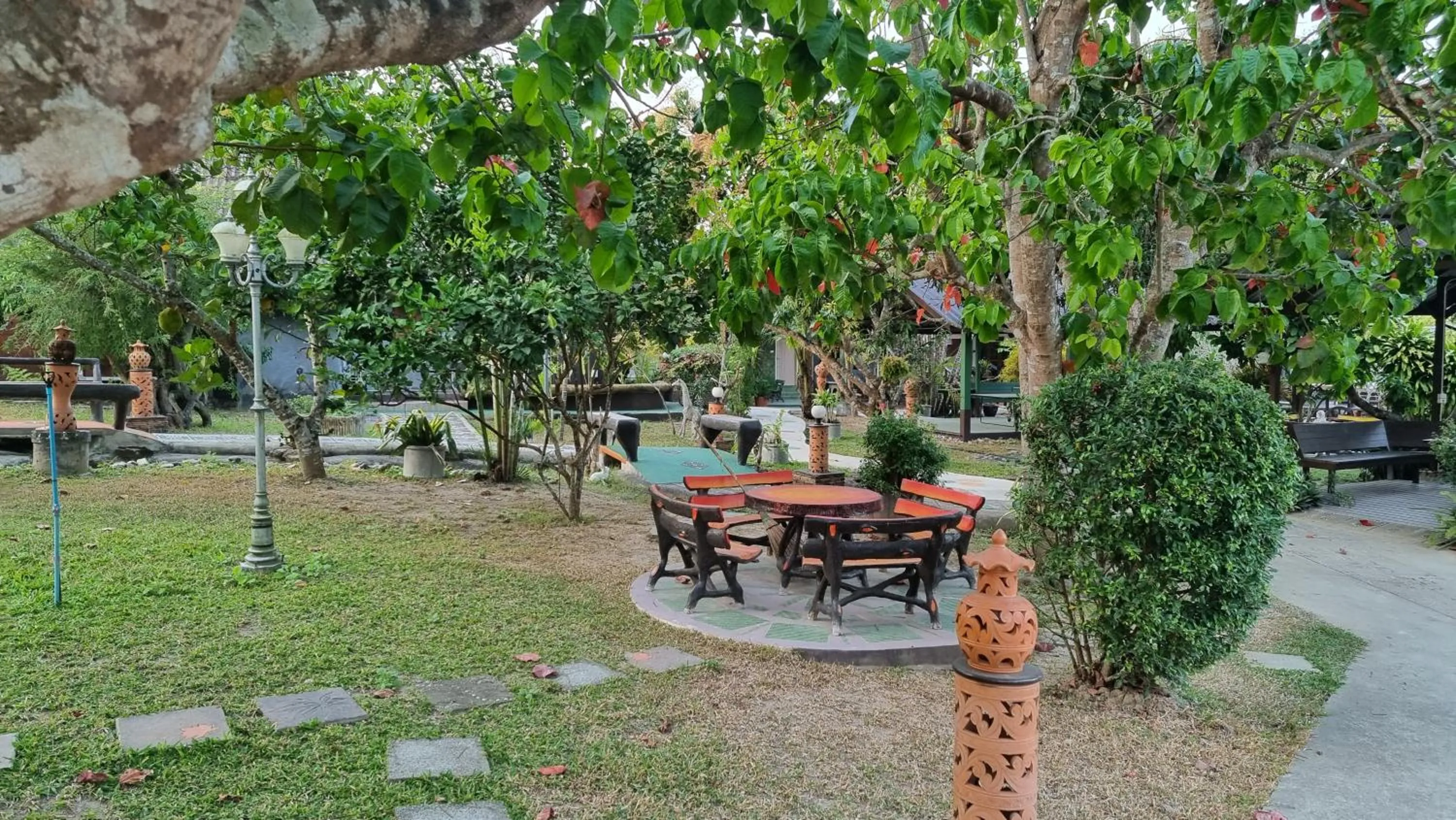 Garden in Butsaba Garden Resort