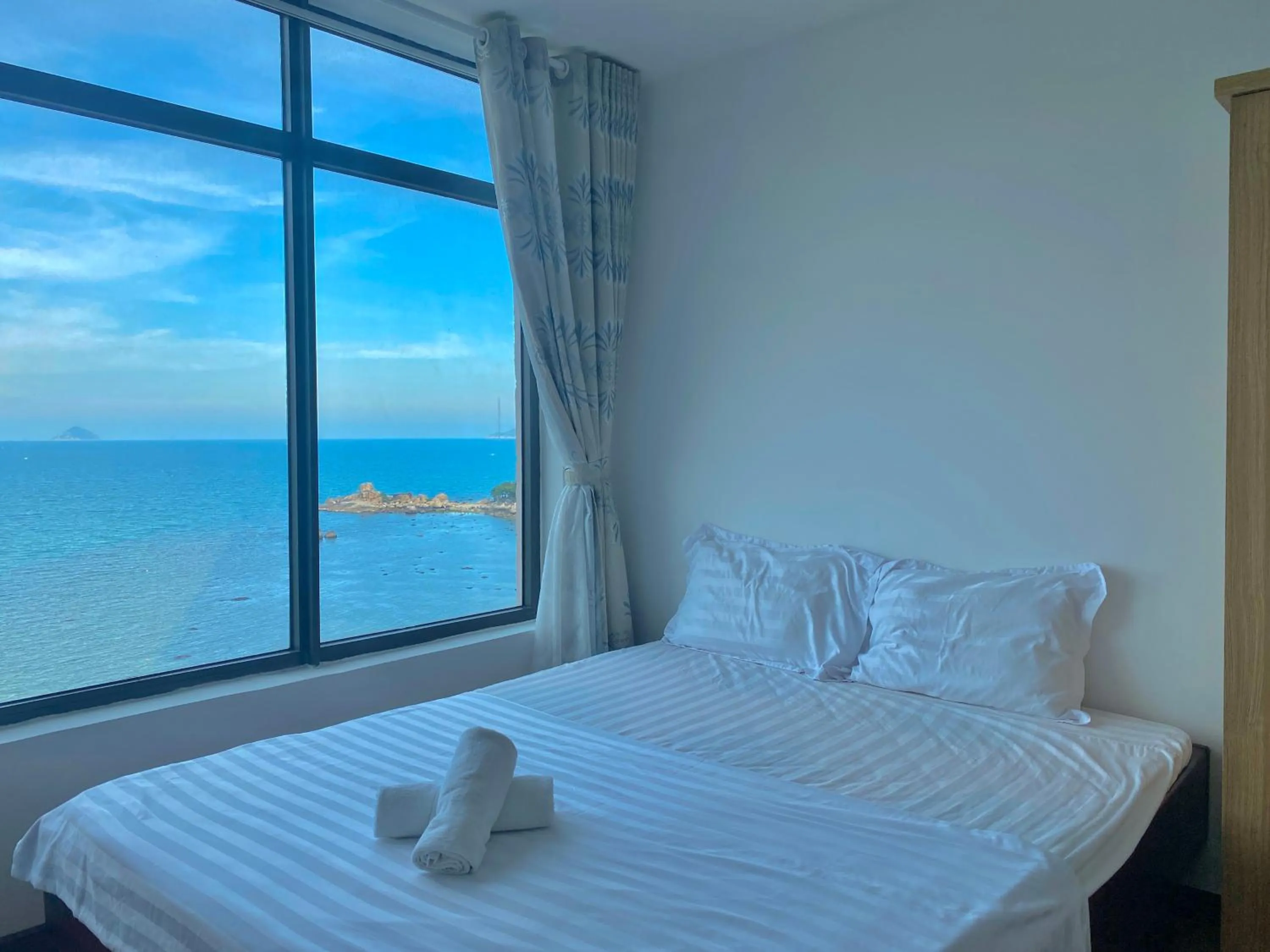 Bed in Ocean Dream Apartment Nha Trang