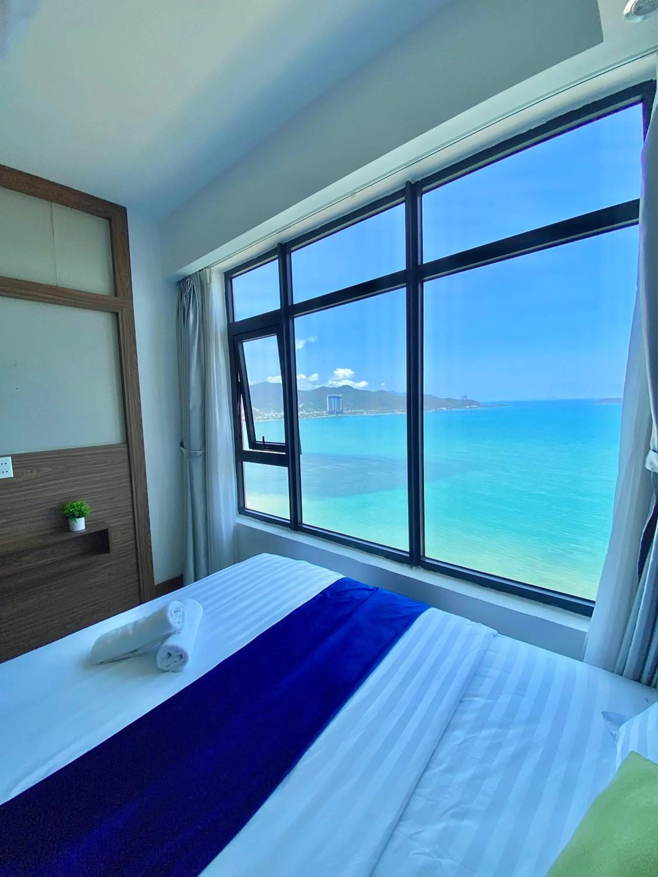 Bed in Ocean Dream Apartment Nha Trang