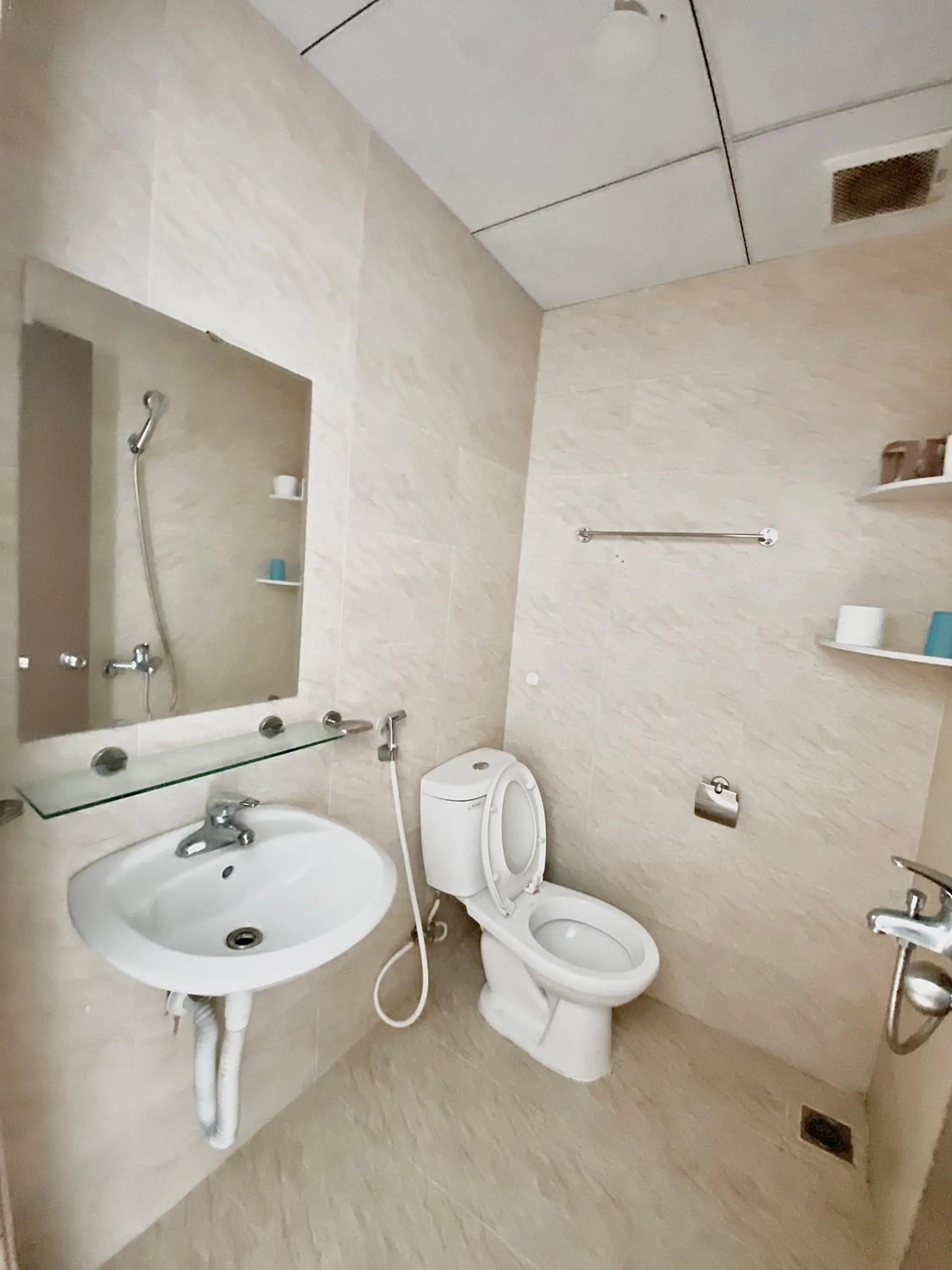 Shower in Ocean Dream Apartment Nha Trang
