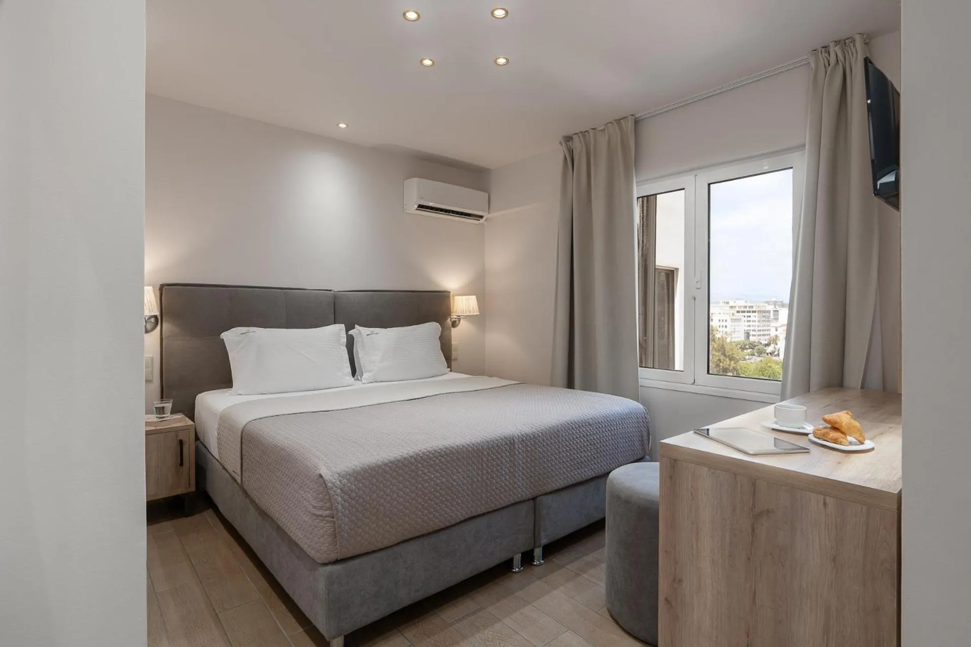 Bed in Piraeus City Hotel