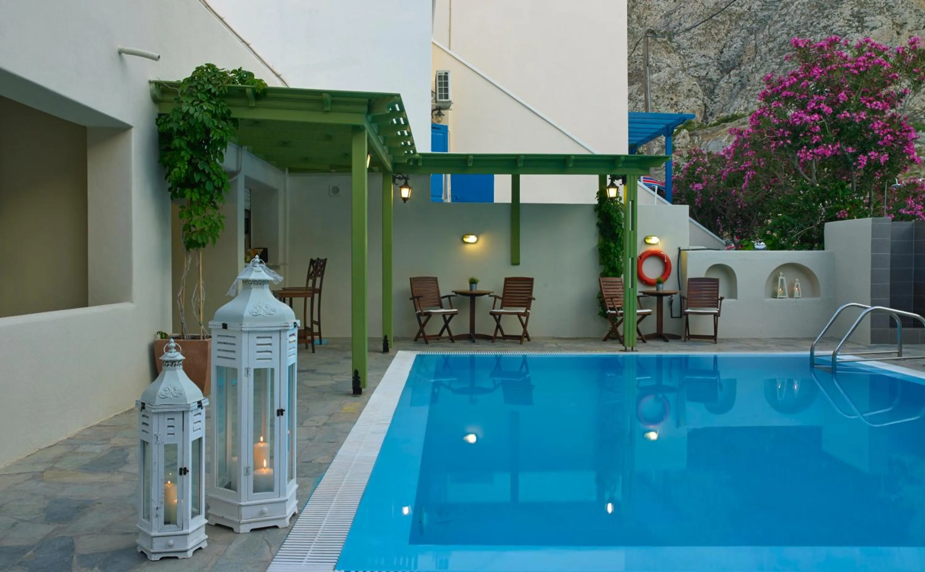 Swimming pool in Studios Marios