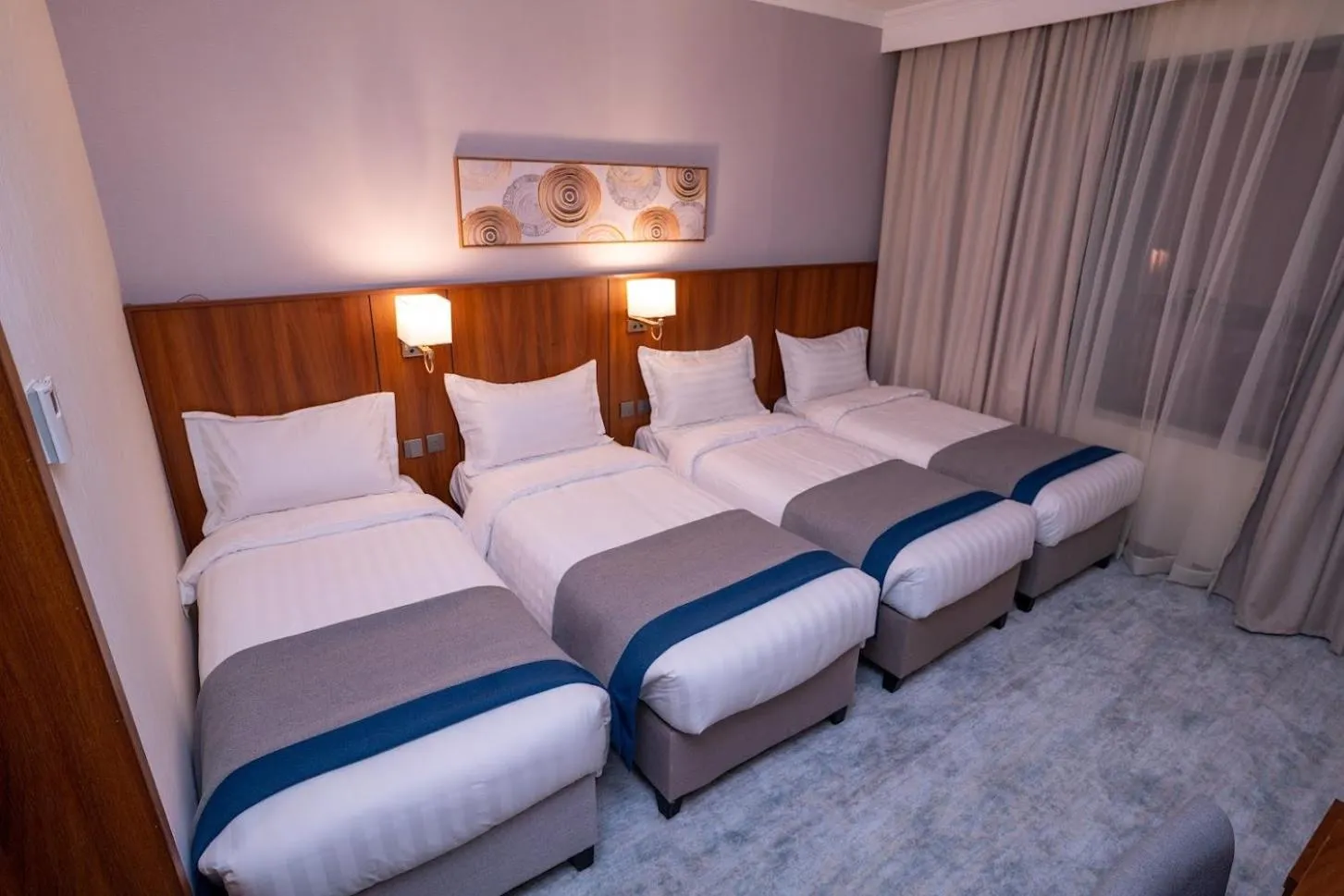 Bed in Nusk Al Hijrah