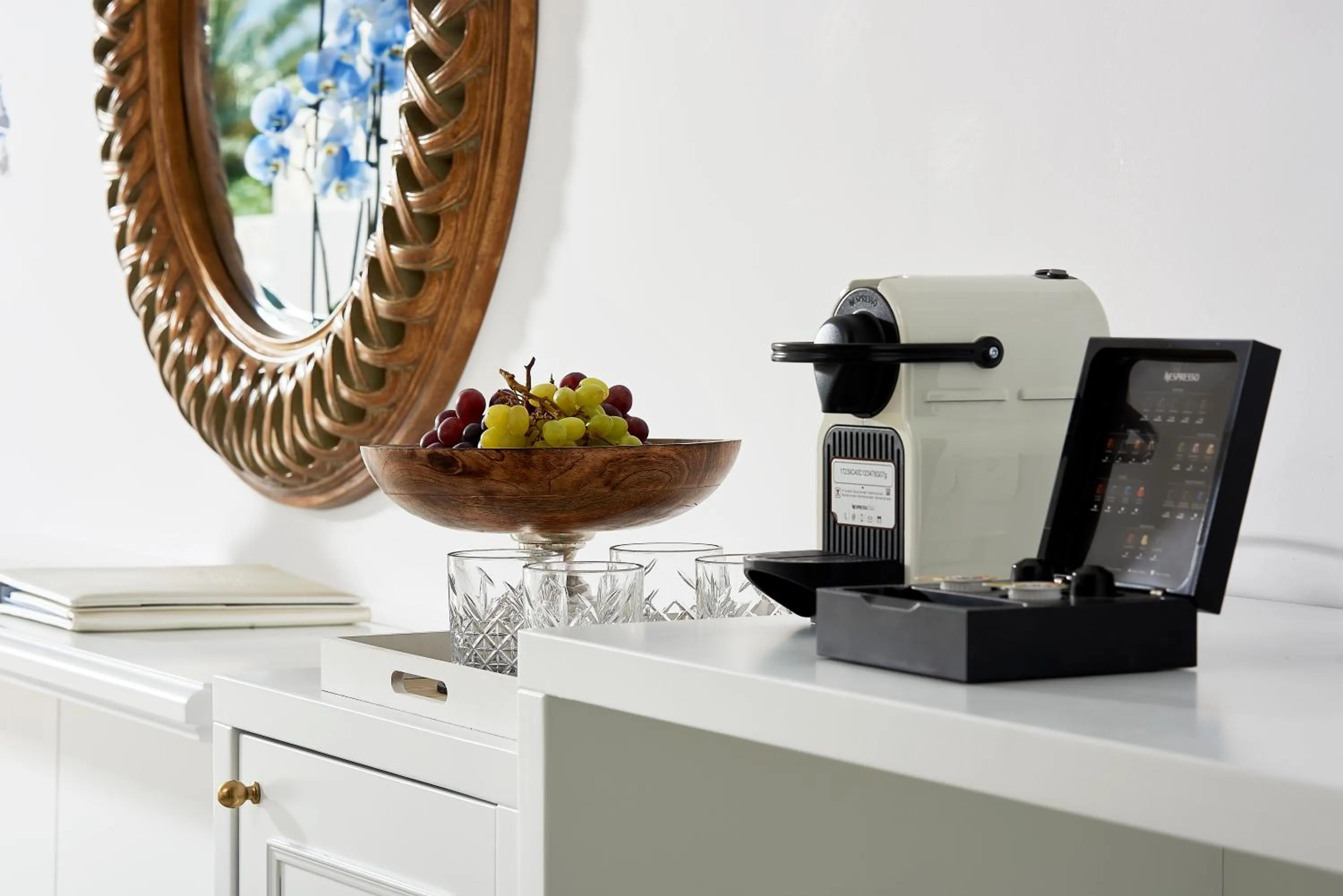 Coffee/tea facilities in Mythos Palace Resort & Spa