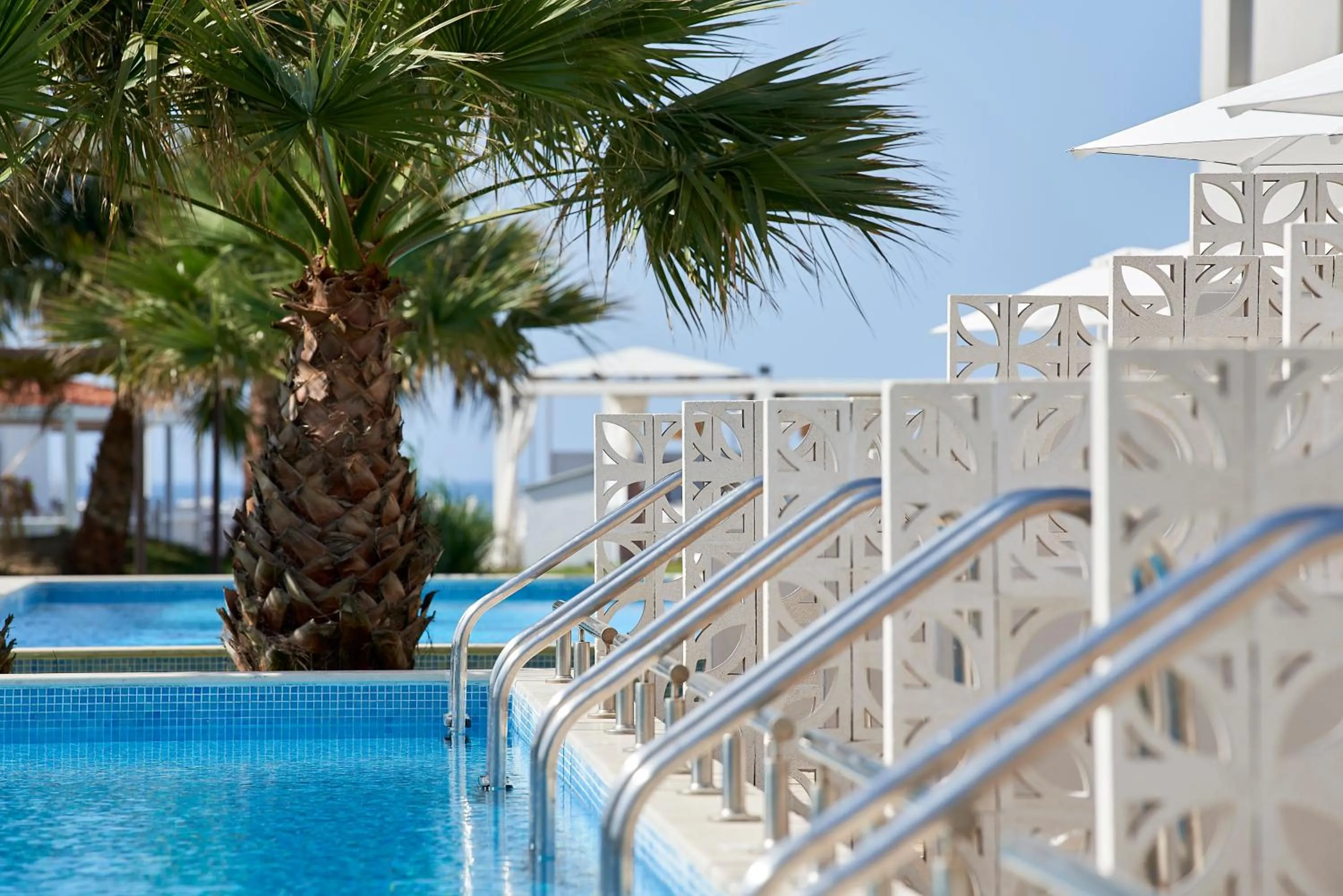 Swimming pool in Mythos Palace Resort & Spa