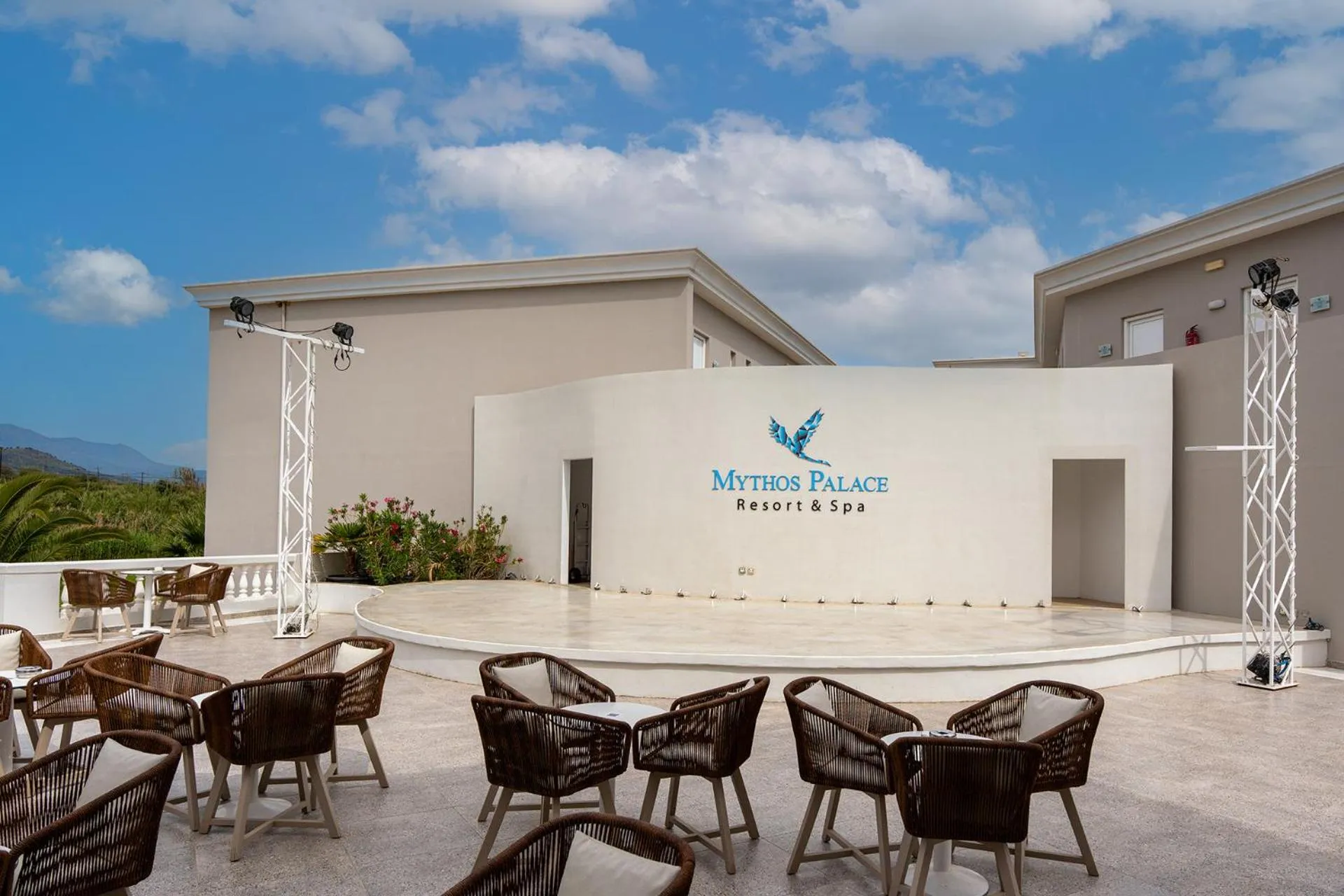 Patio in Mythos Palace Resort & Spa