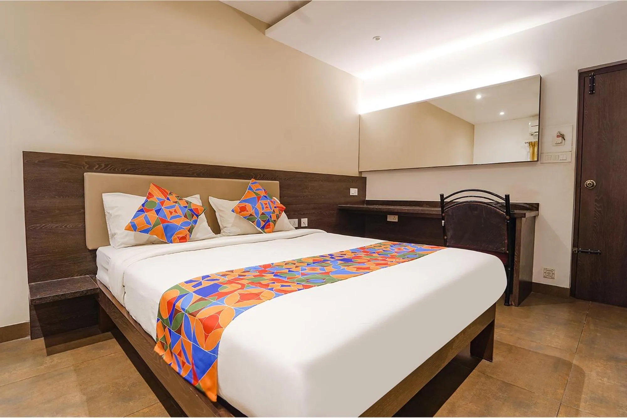 Bed in FabHotel Karpagam - 900m from Nehru Stadium