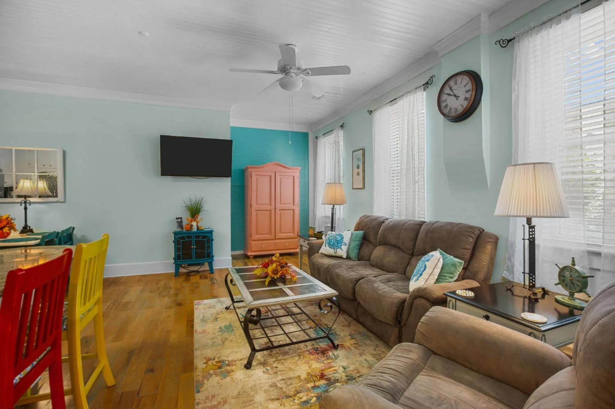 Living room in Little Inn on Main