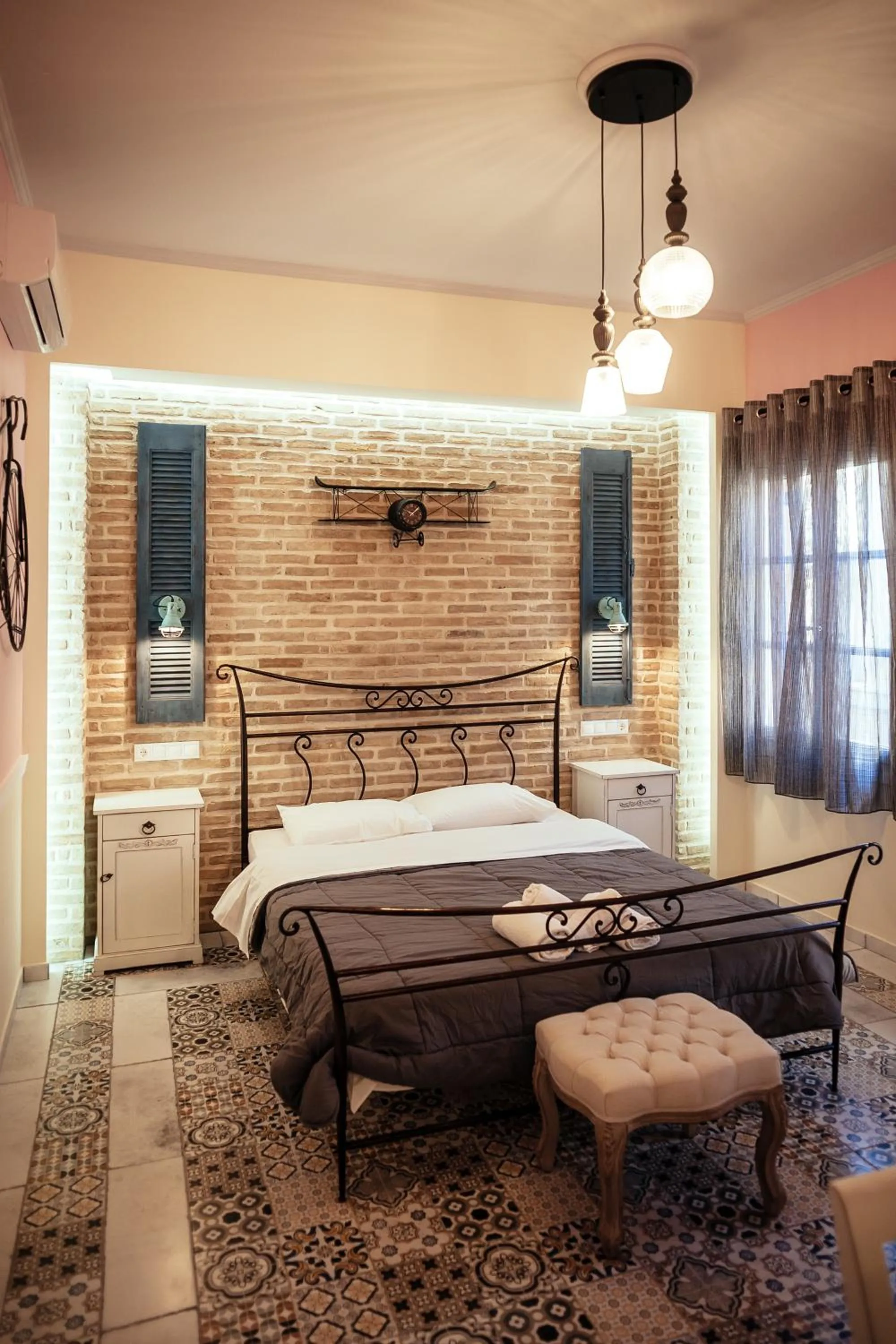 Photo of the whole room, Bed in pension Acronafplia B&D