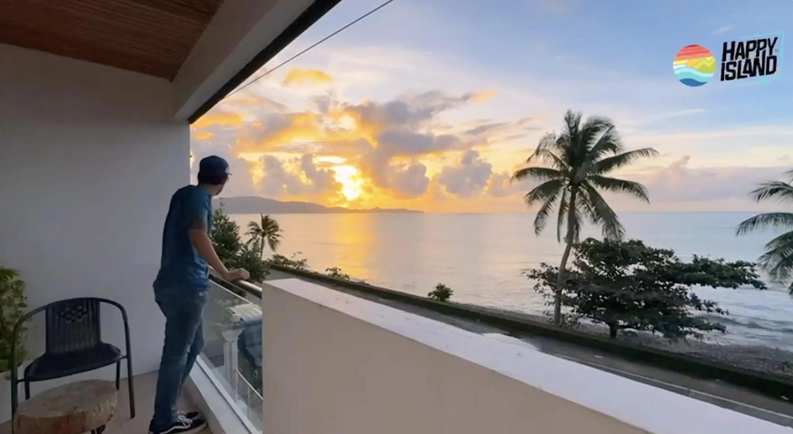 Balcony/Terrace in Happy Island Inn