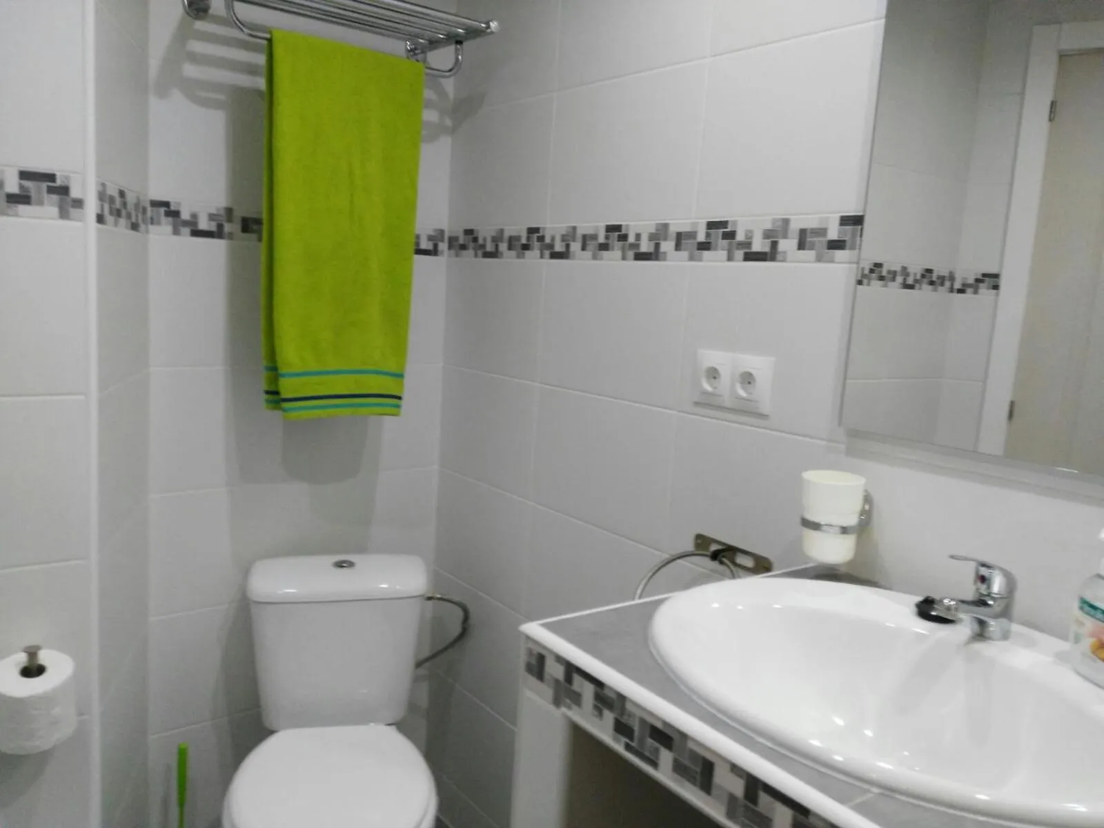 Toilet in Benal Beach