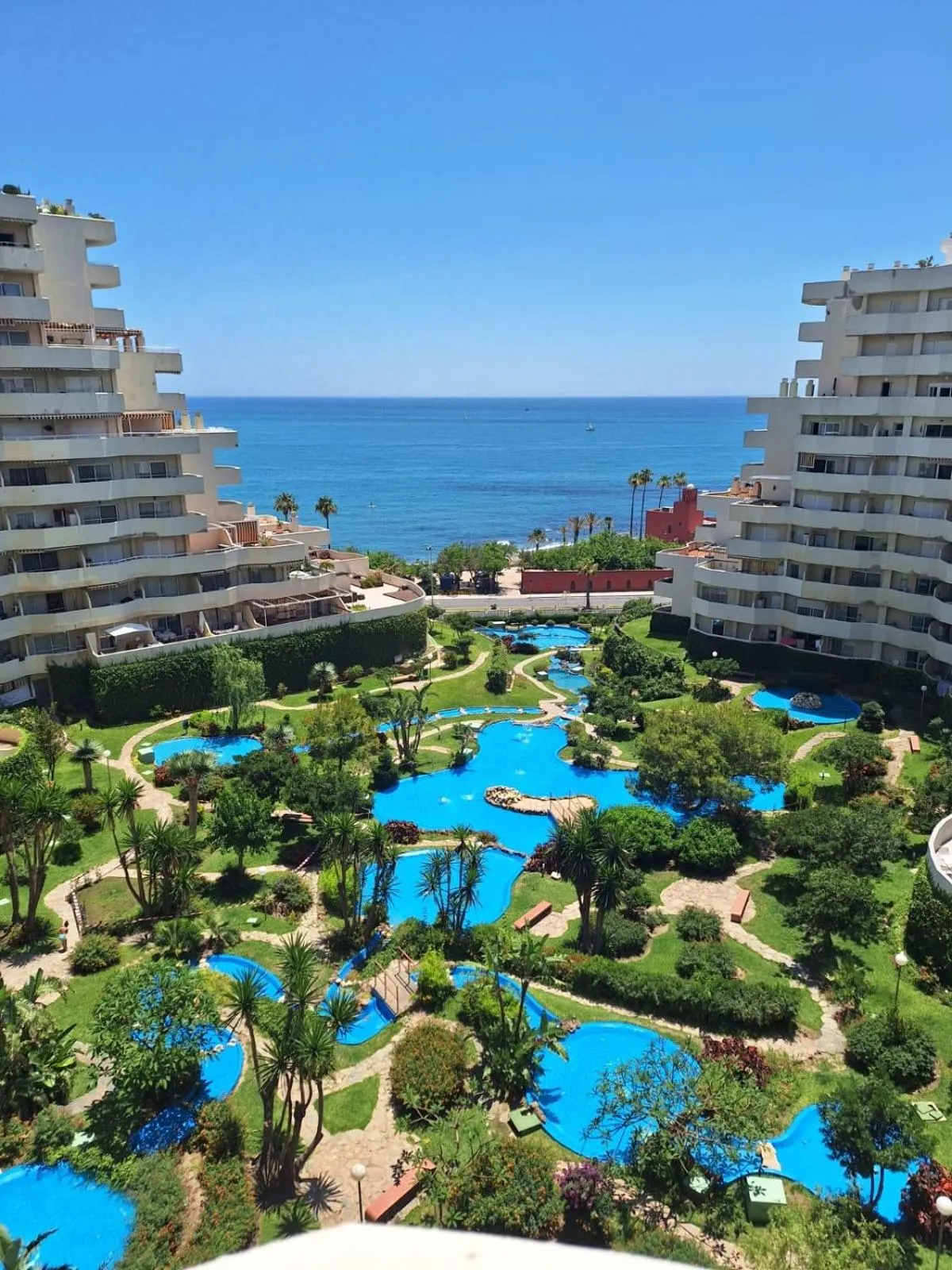 Garden in Benal Beach