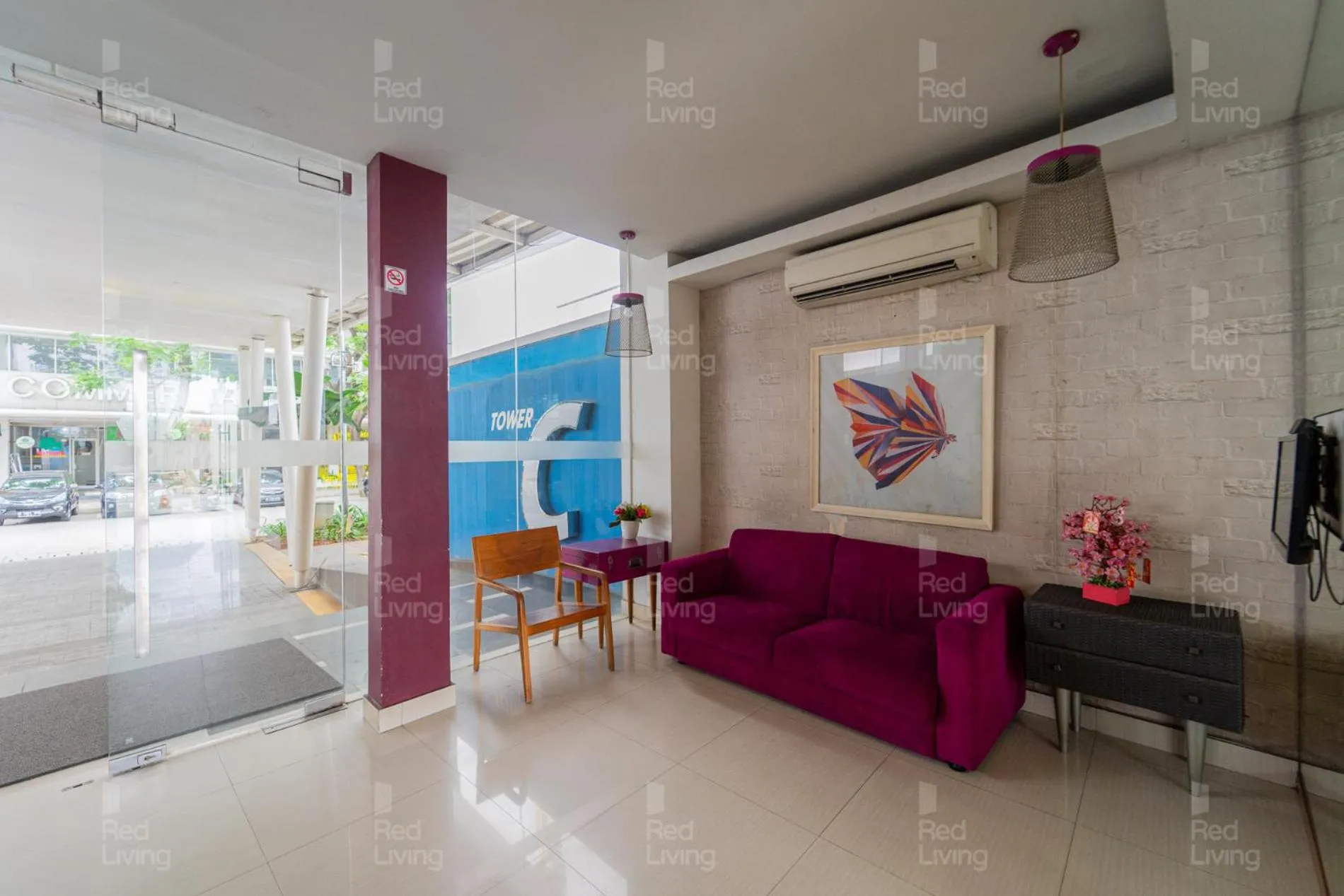 Lobby or reception in RedLiving Apartemen Aeropolis - Ivan Tower AR1