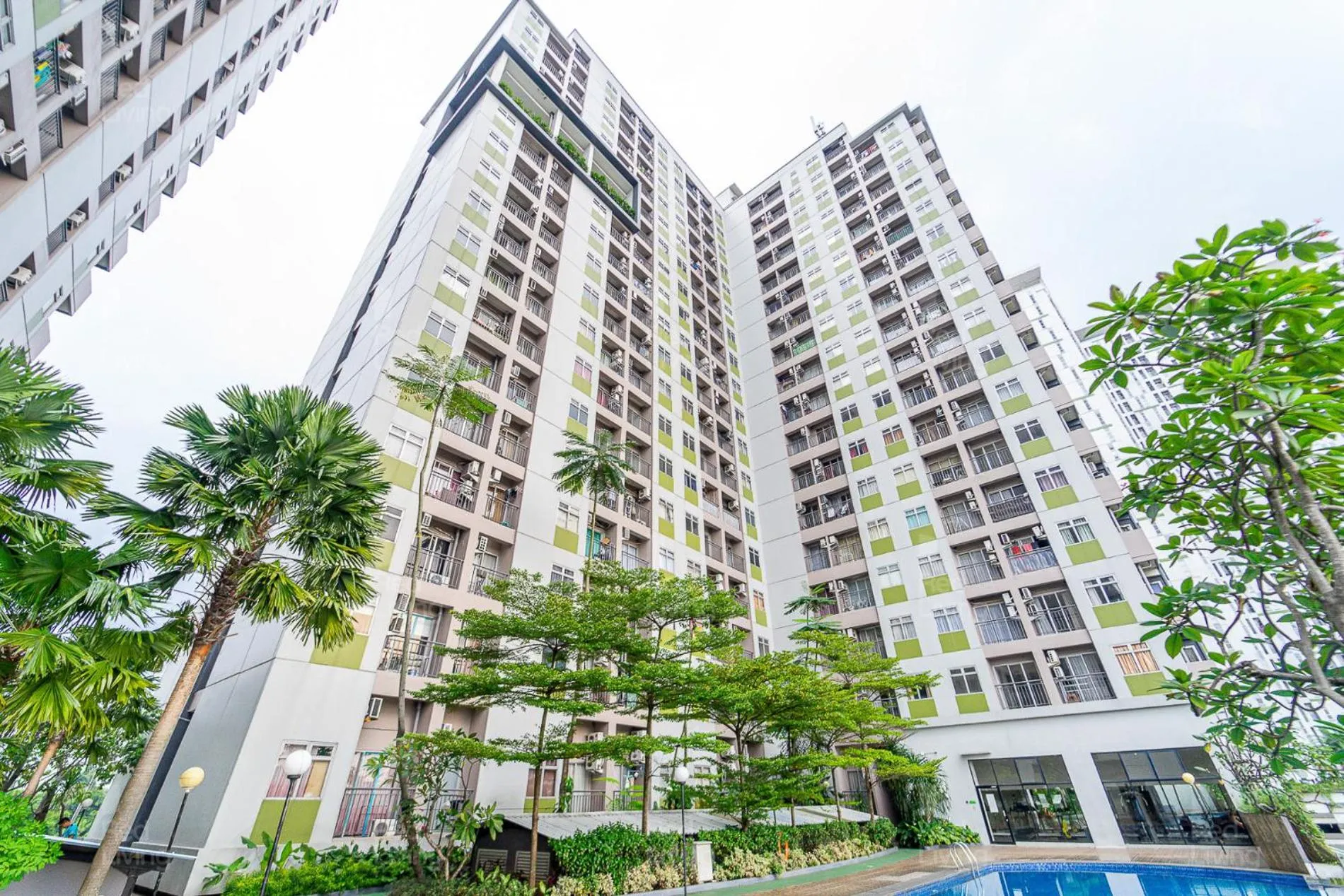 Property building in RedLiving Apartemen Serpong Green View - Nawawih Room Tower B