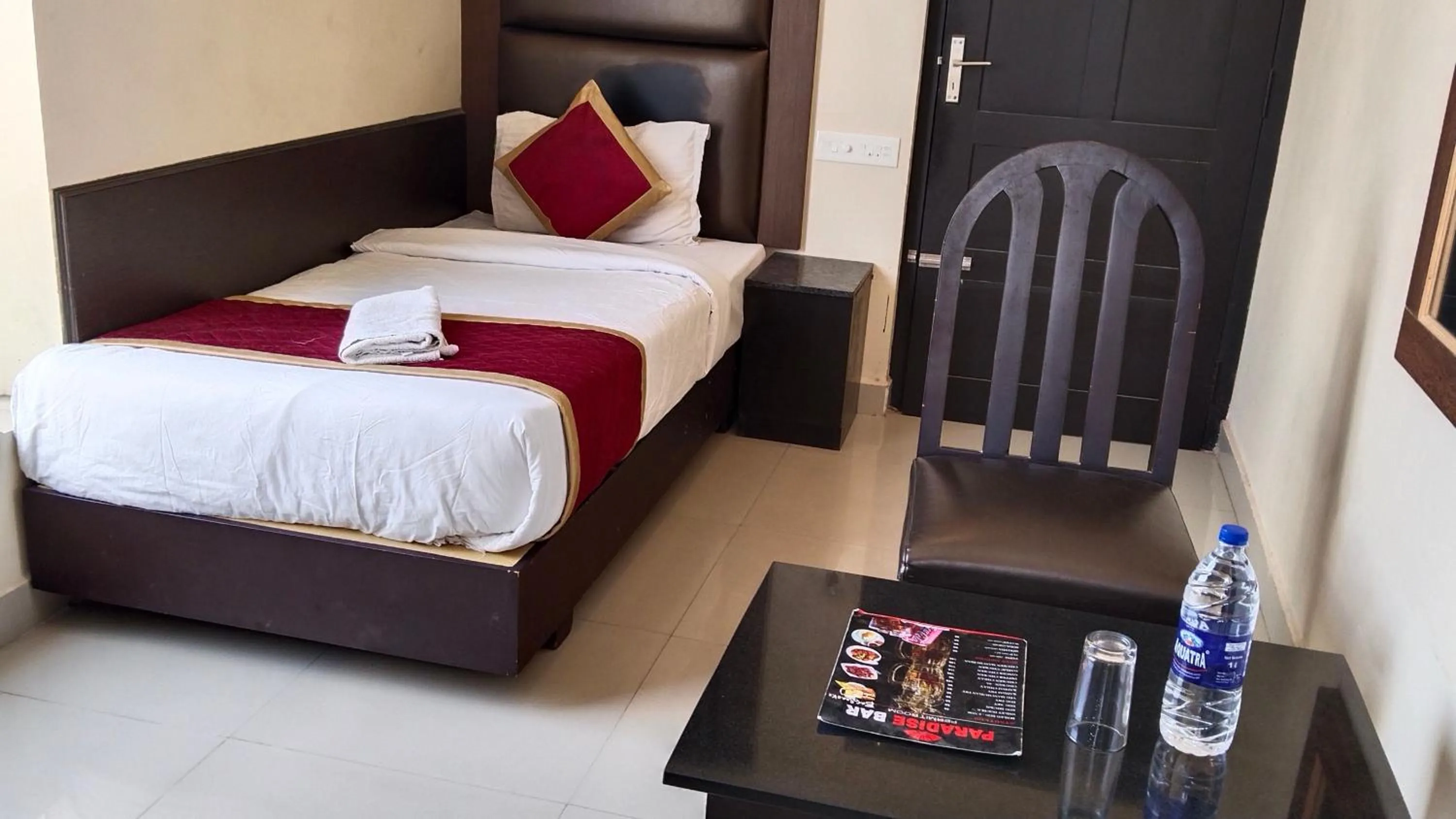 Bedroom, Bed in HOTEL PIONEER PARADISE