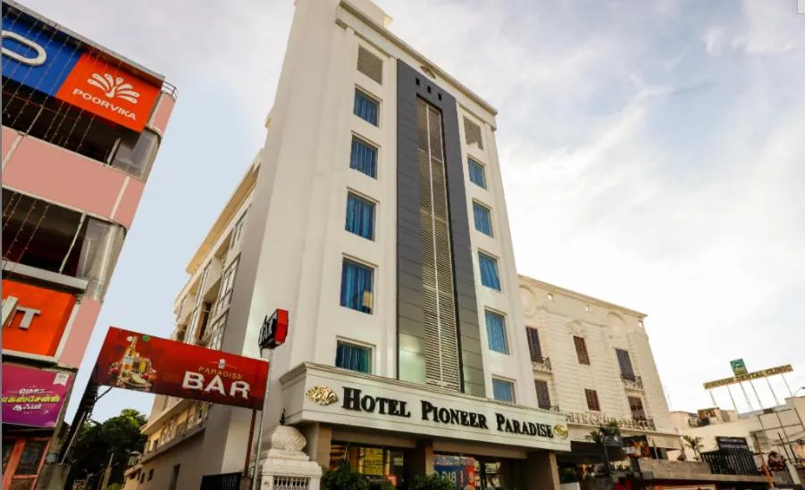 Property building in HOTEL PIONEER PARADISE