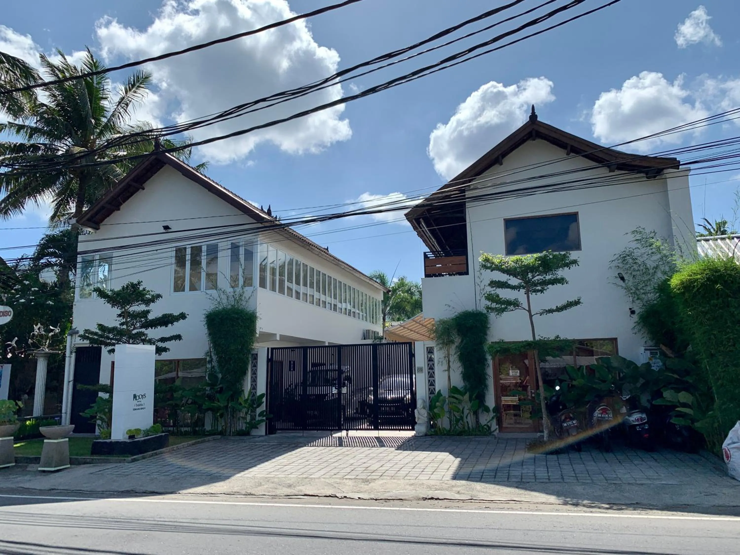 Property building in Roots Hotel Senggigi