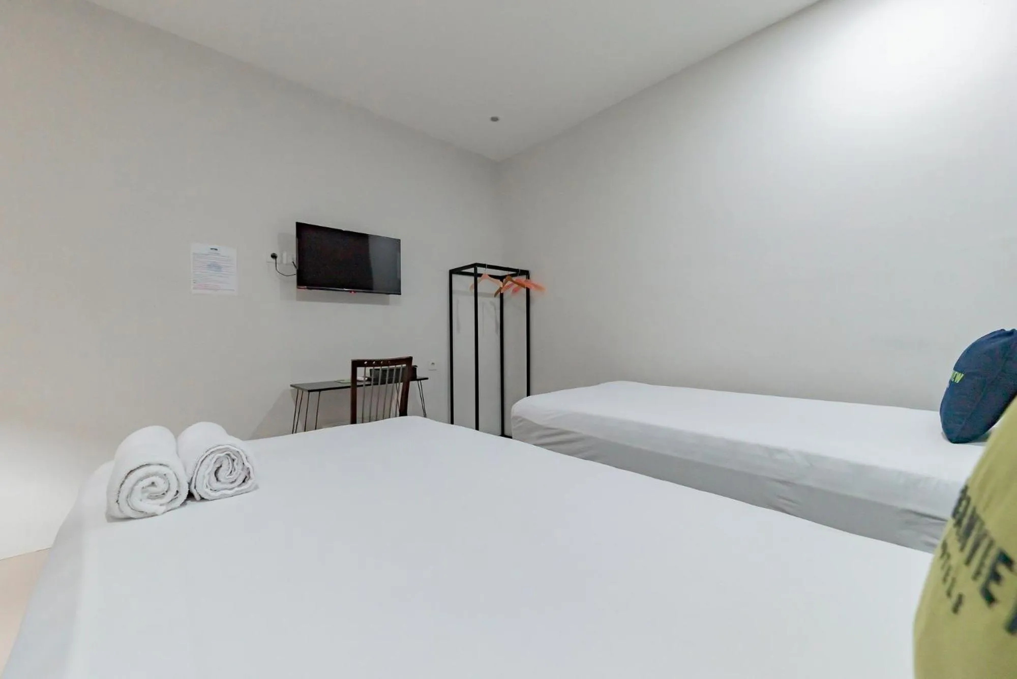 Bed in Urbanview Hotel Yoga Palangkaraya by RedDoorz