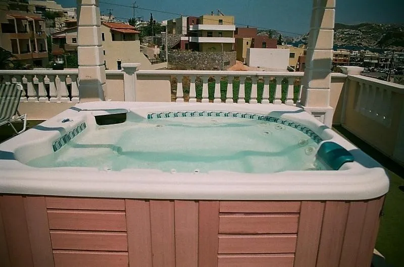 Spa and wellness centre/facilities in Dioskouroi Apts