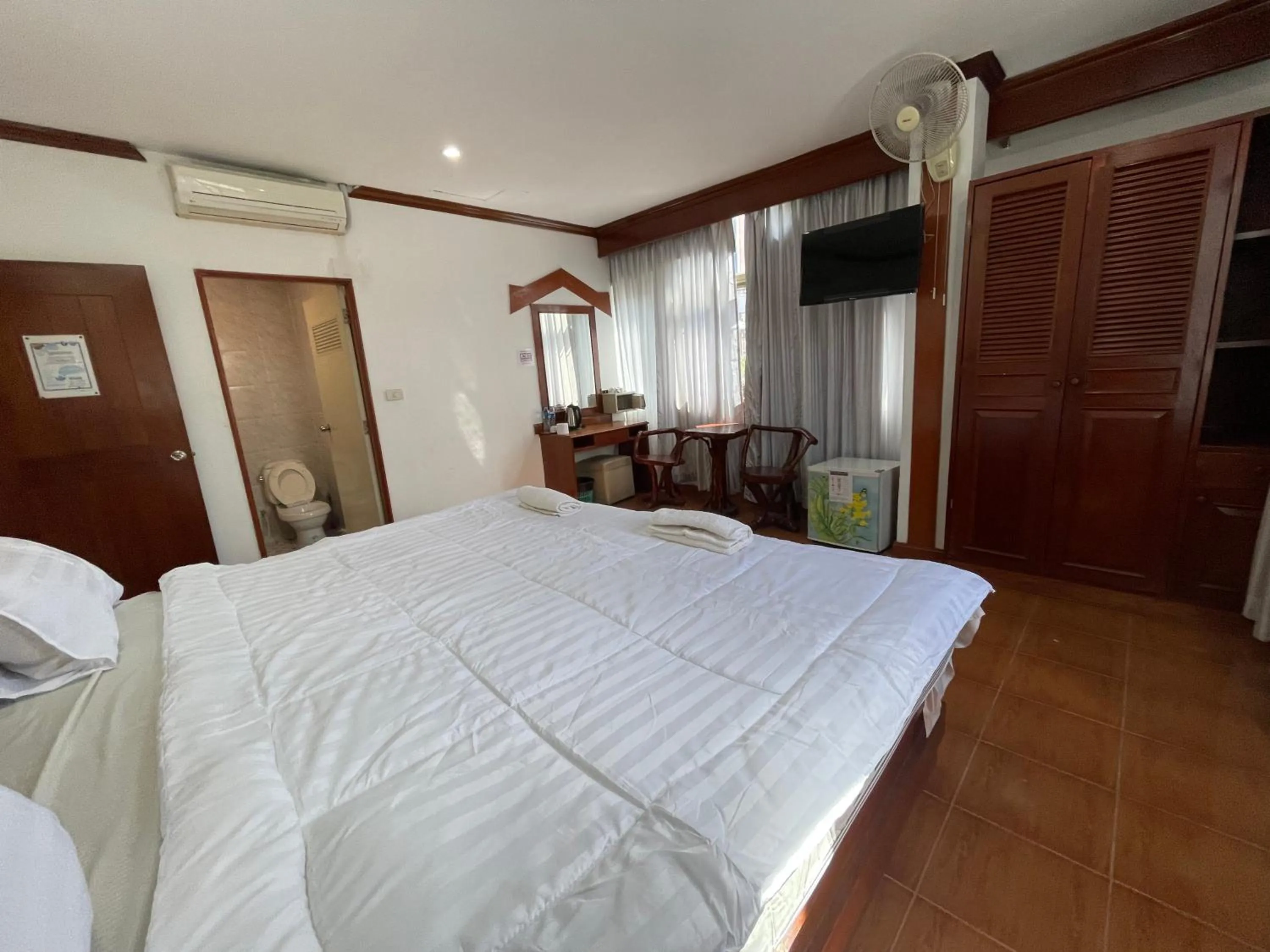 Bed in Centre Point Patong