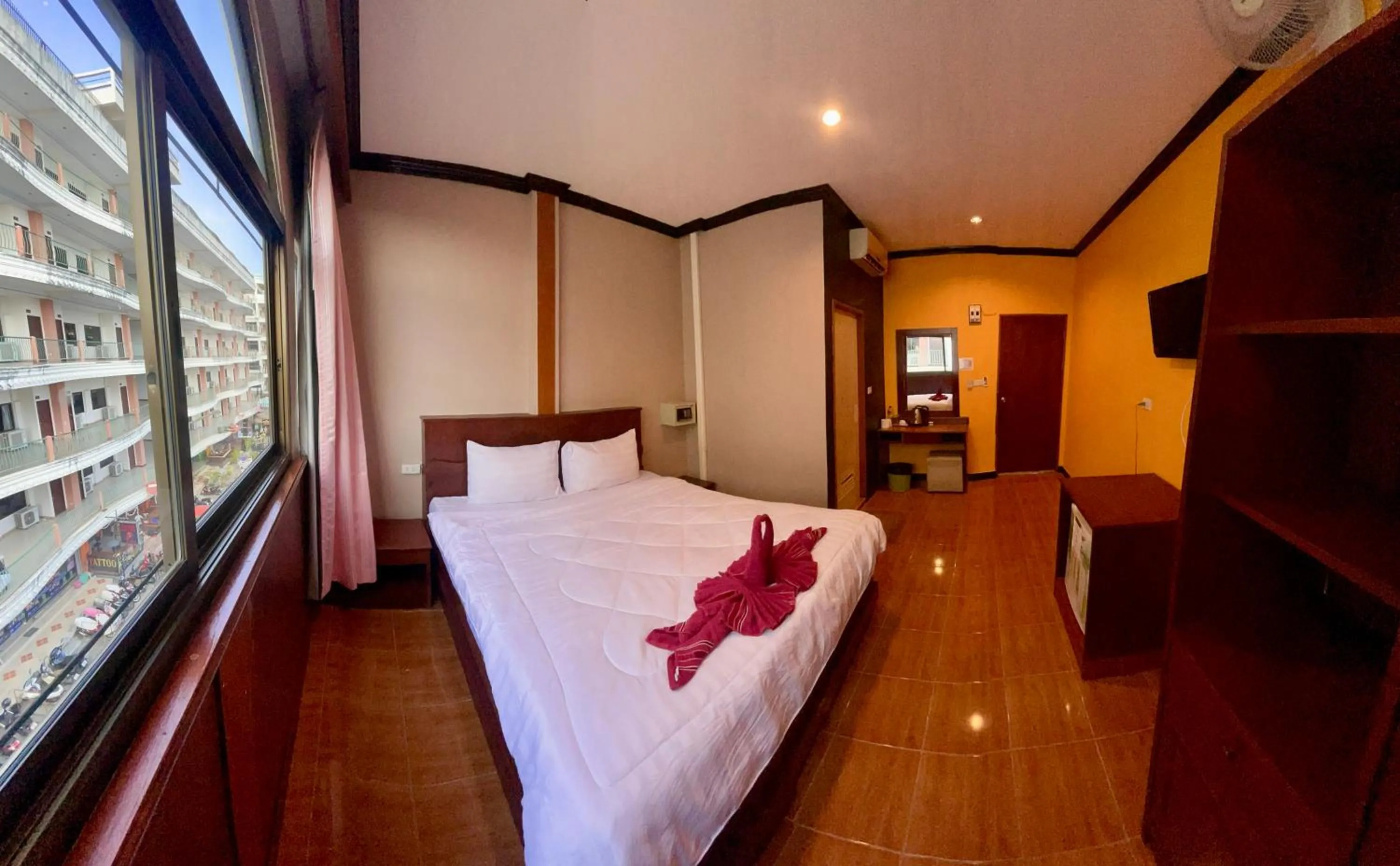 Bed in Centre Point Patong