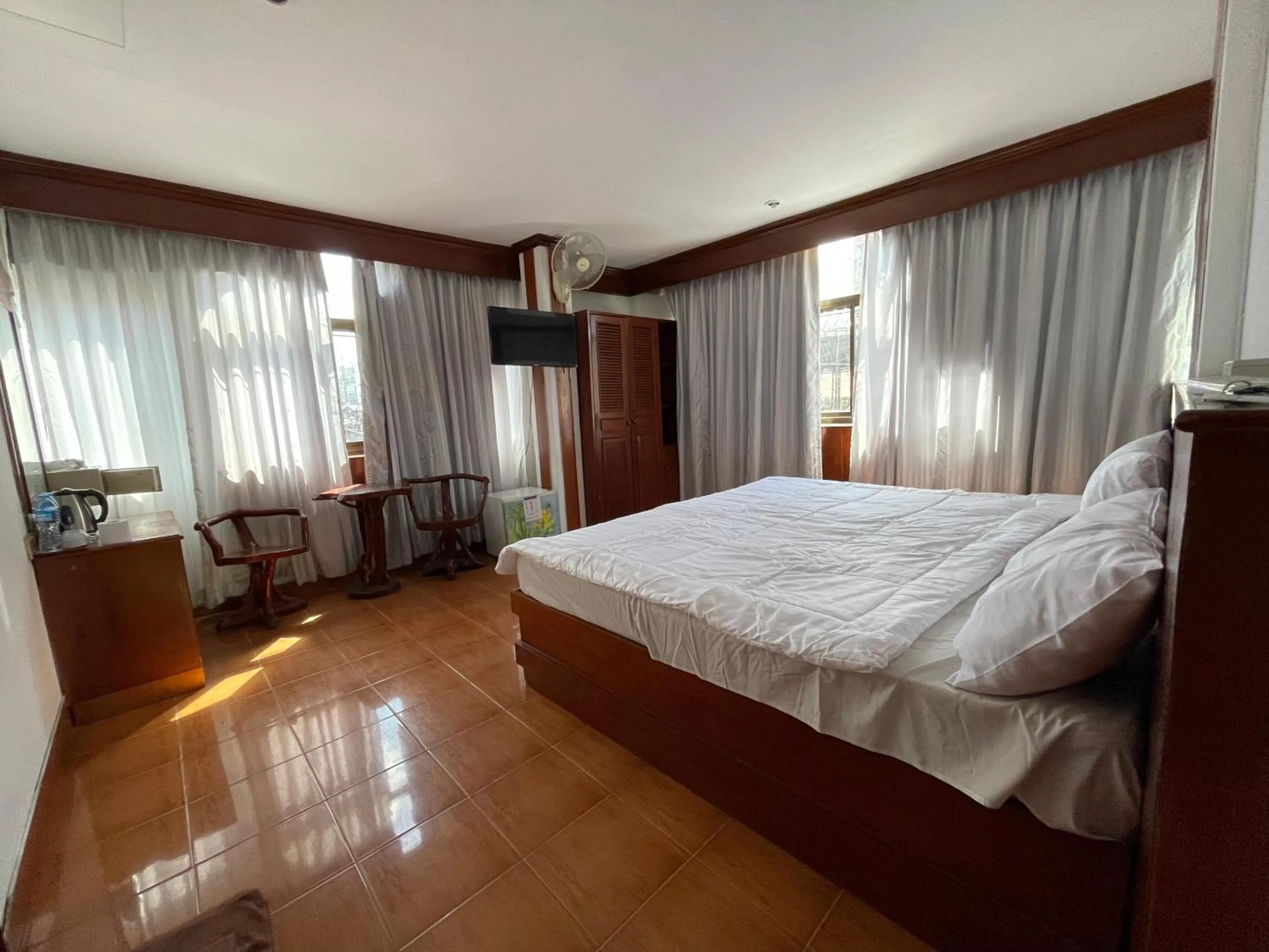 Bed in Centre Point Patong