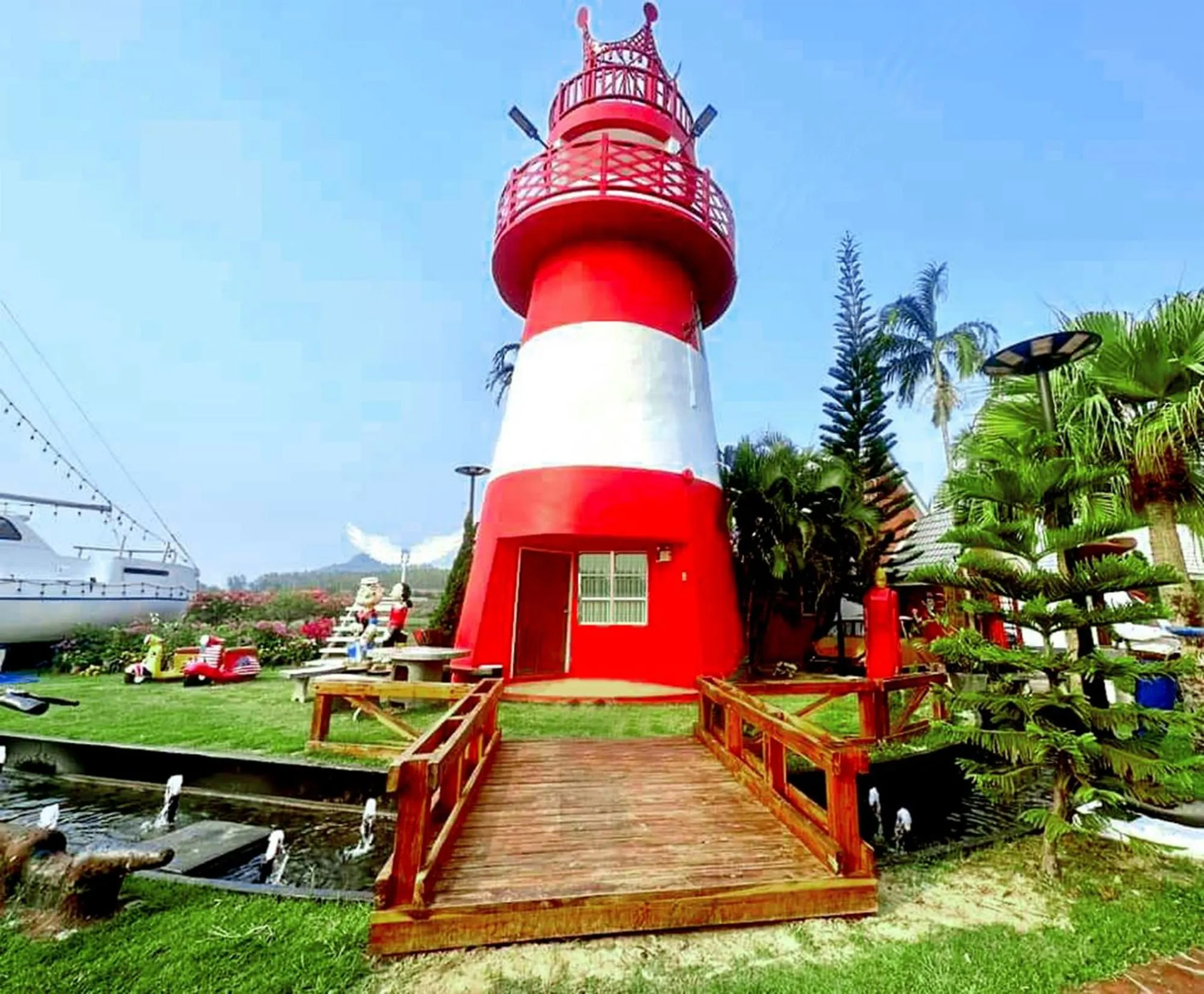 Property building in Apinya Resort Bangsarey