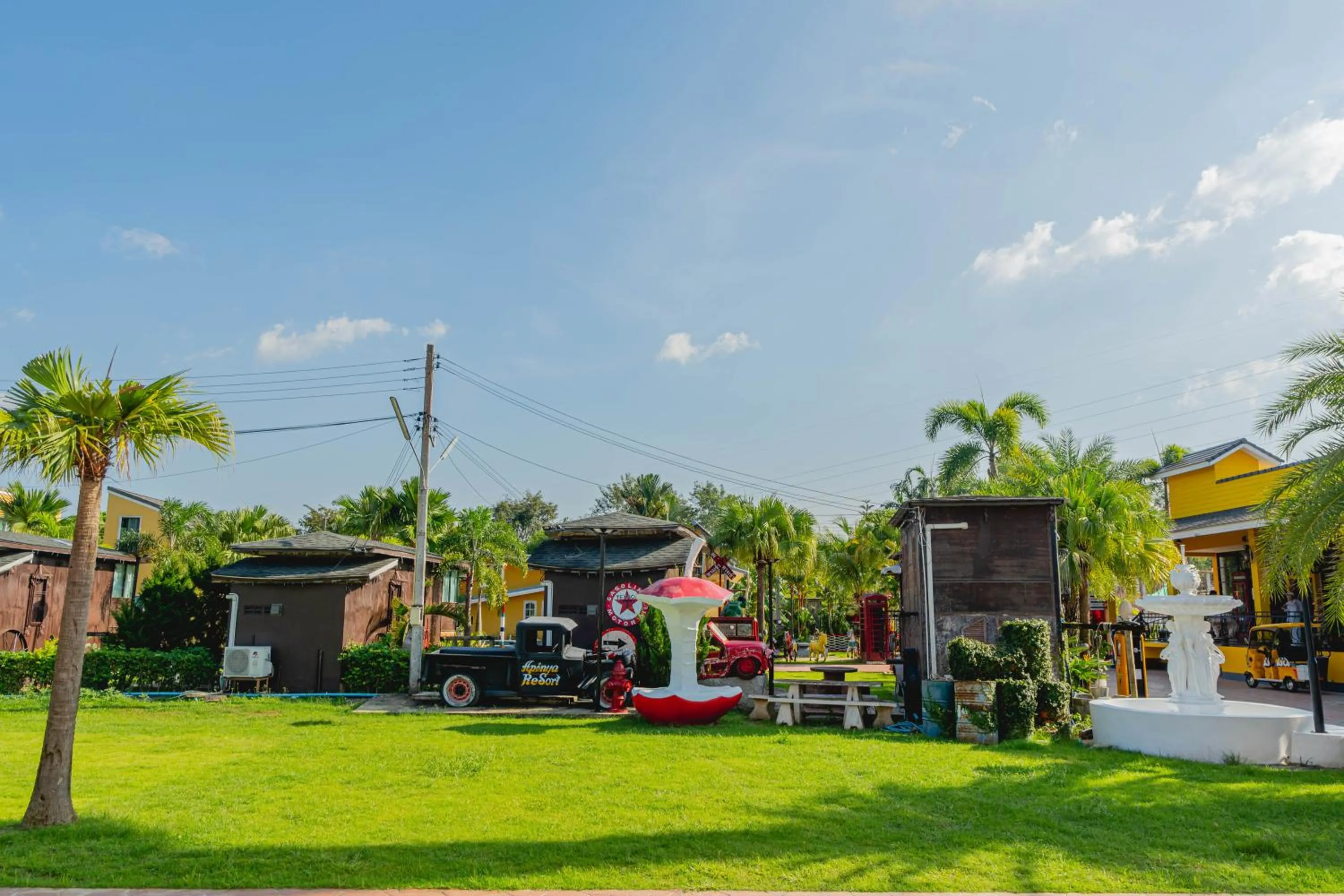 Property building in Apinya Resort Bangsarey