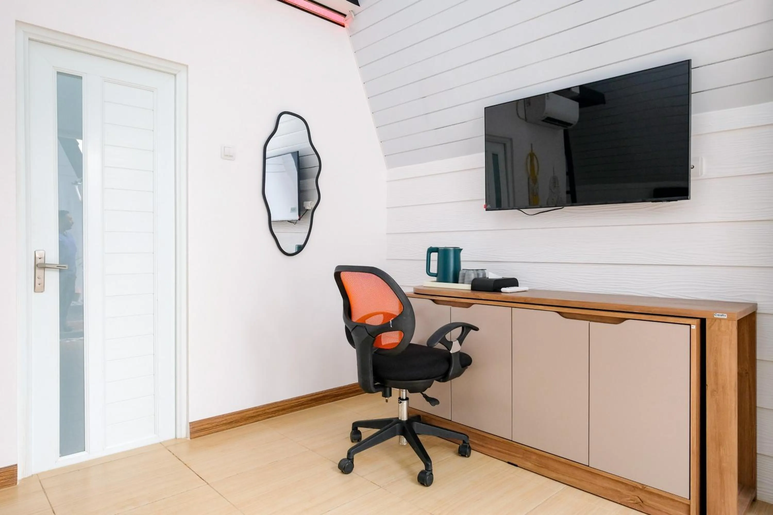 Other in RedDoorz @ myRoom UMY