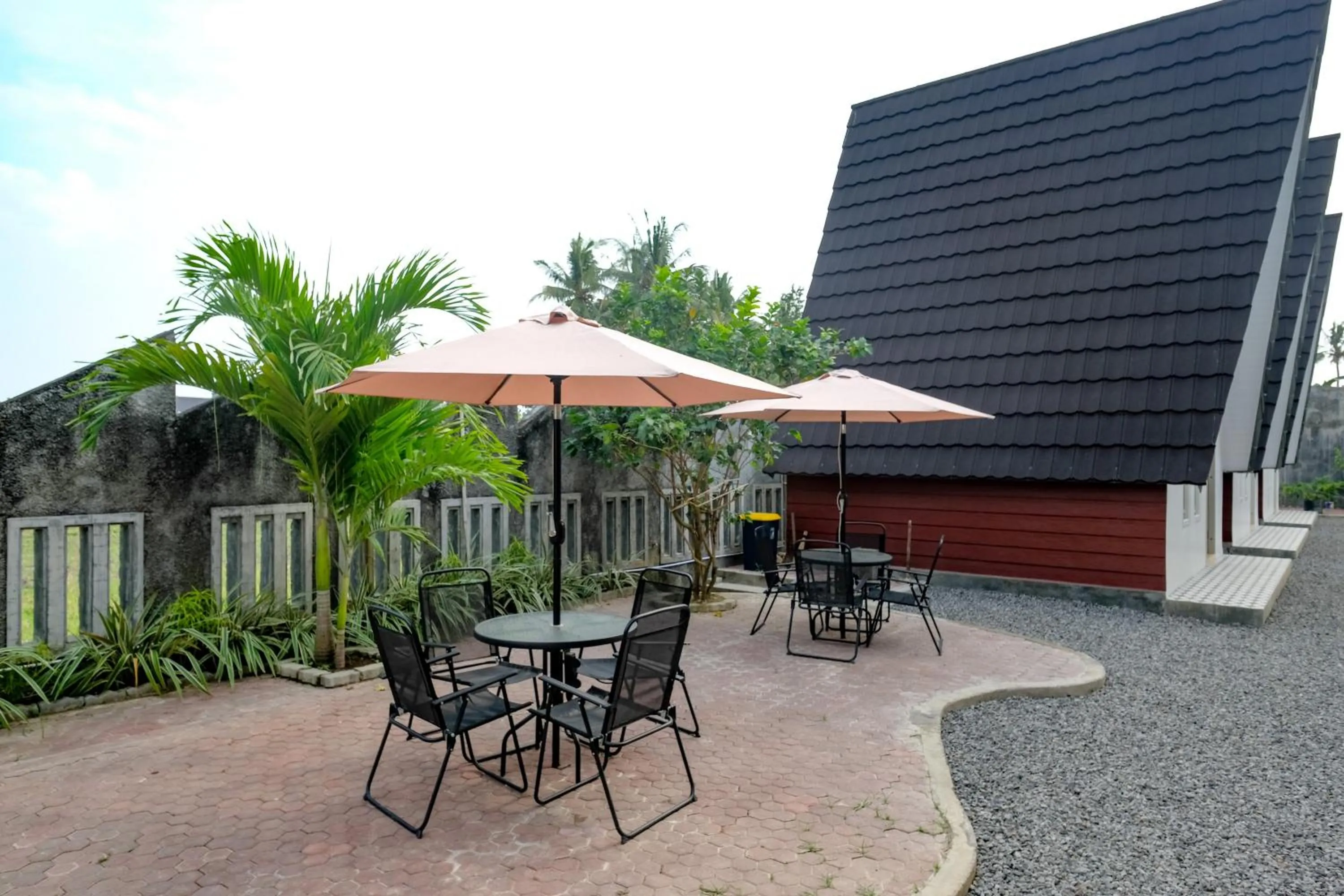 Seating area in RedDoorz @ myRoom UMY