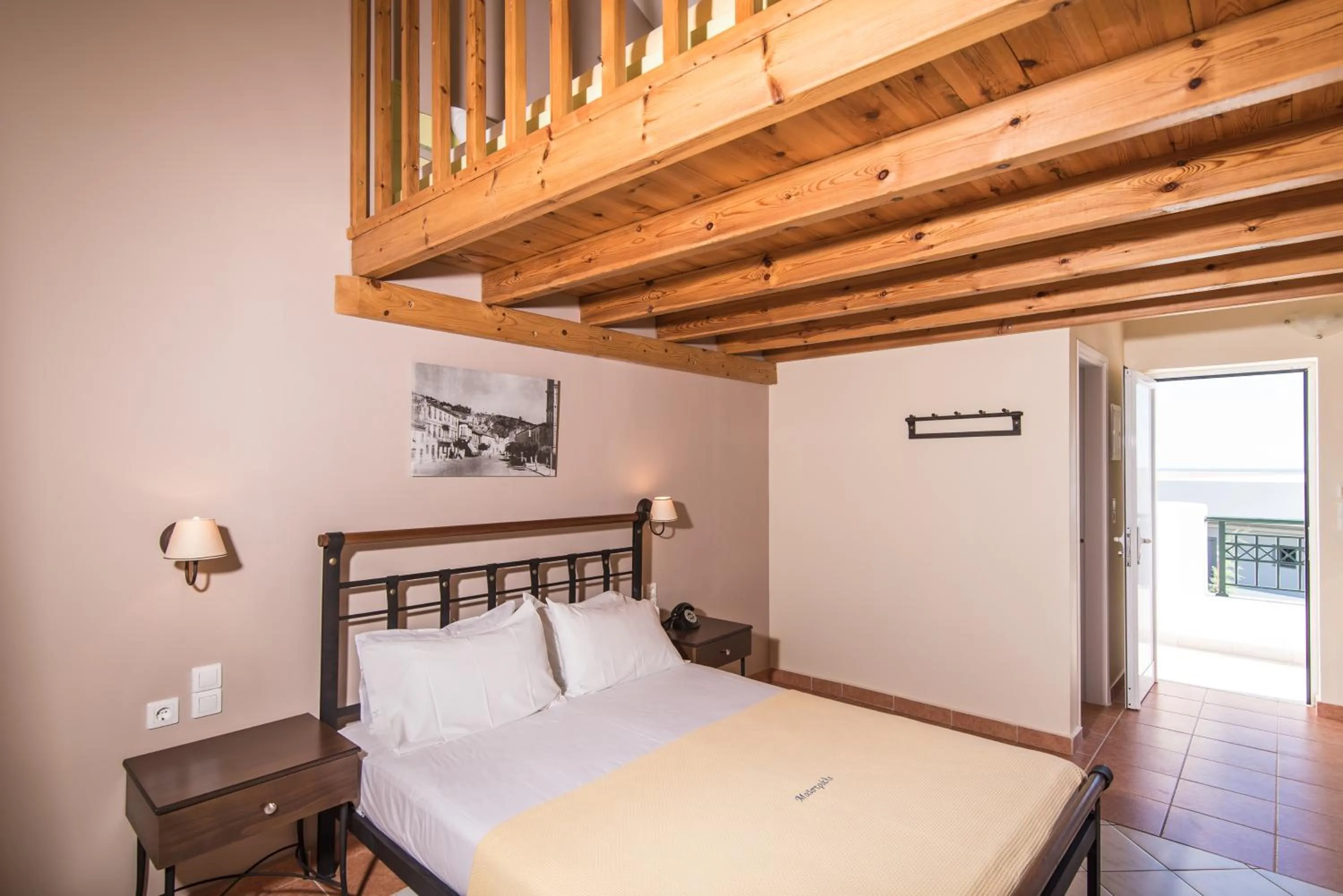 Photo of the whole room, Bed in Maistrali Hotel Zante