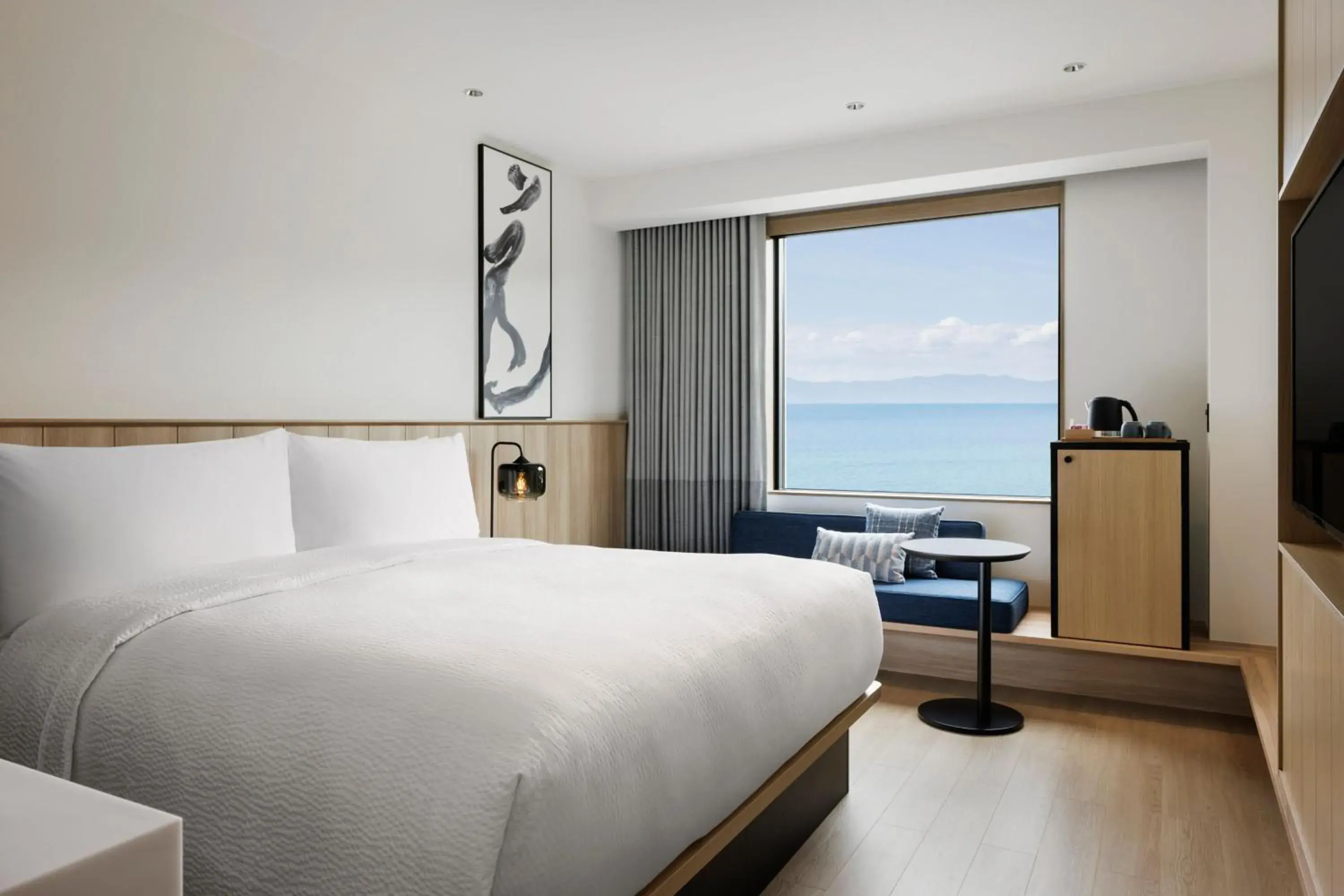 King Room with Ocean View in Fairfield by Marriott Kagoshima Sakurajima King Room with Ocean View in Fairfield by Marriott Kagoshima Sakurajima