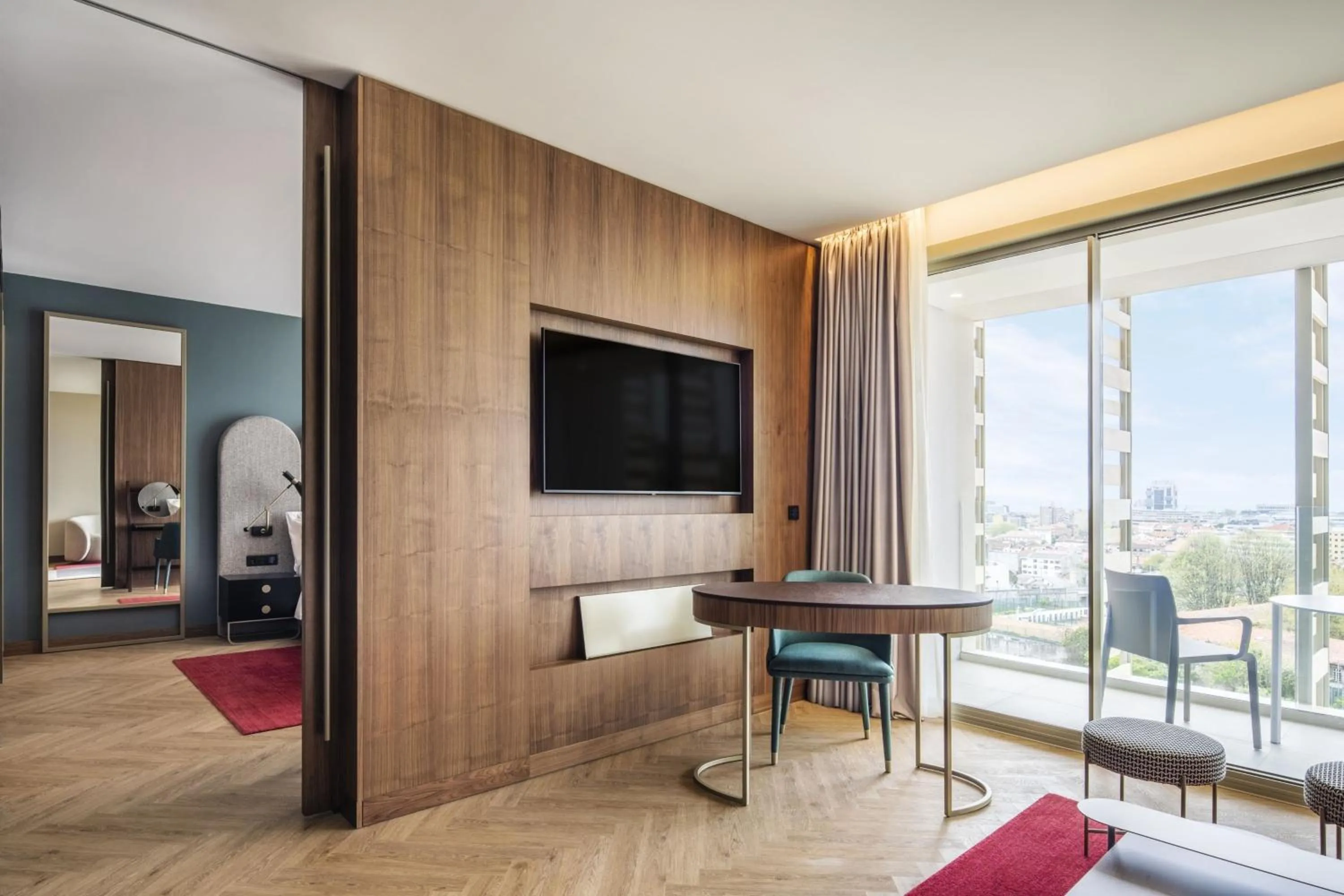 Lounge or bar in Renaissance Porto Lapa Hotel