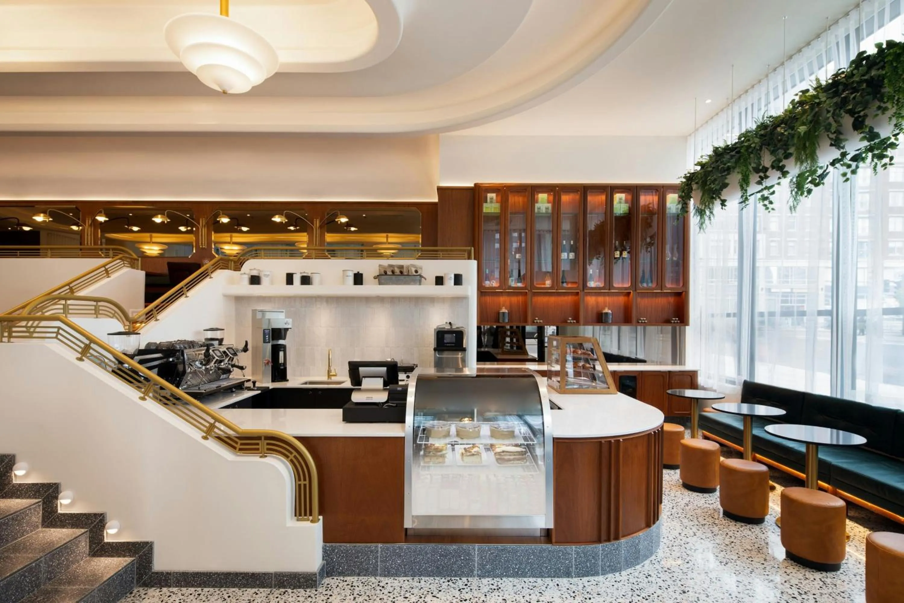 Restaurant/places to eat in HONEYROSE Hotel, Montreal, a Tribute Portfolio Hotel