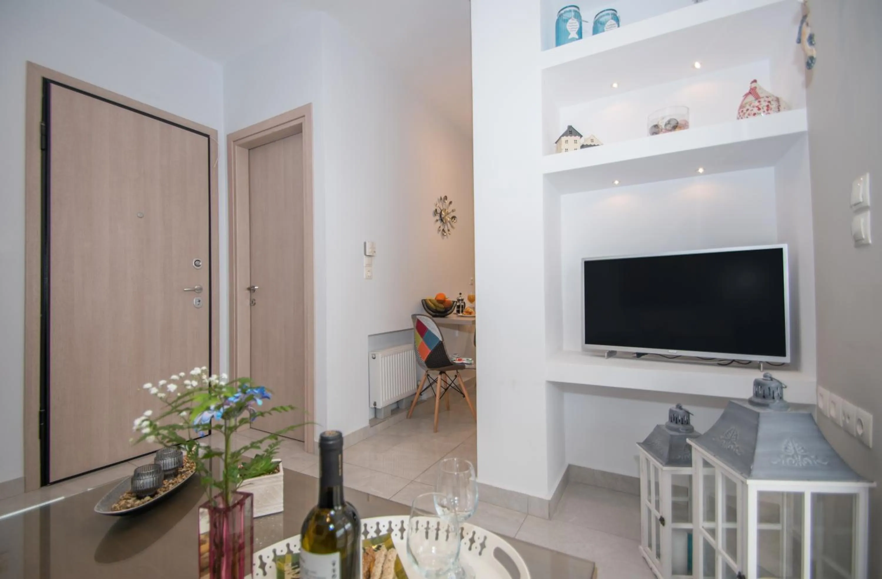 TV and multimedia in Victor Junior Suite by "elite"