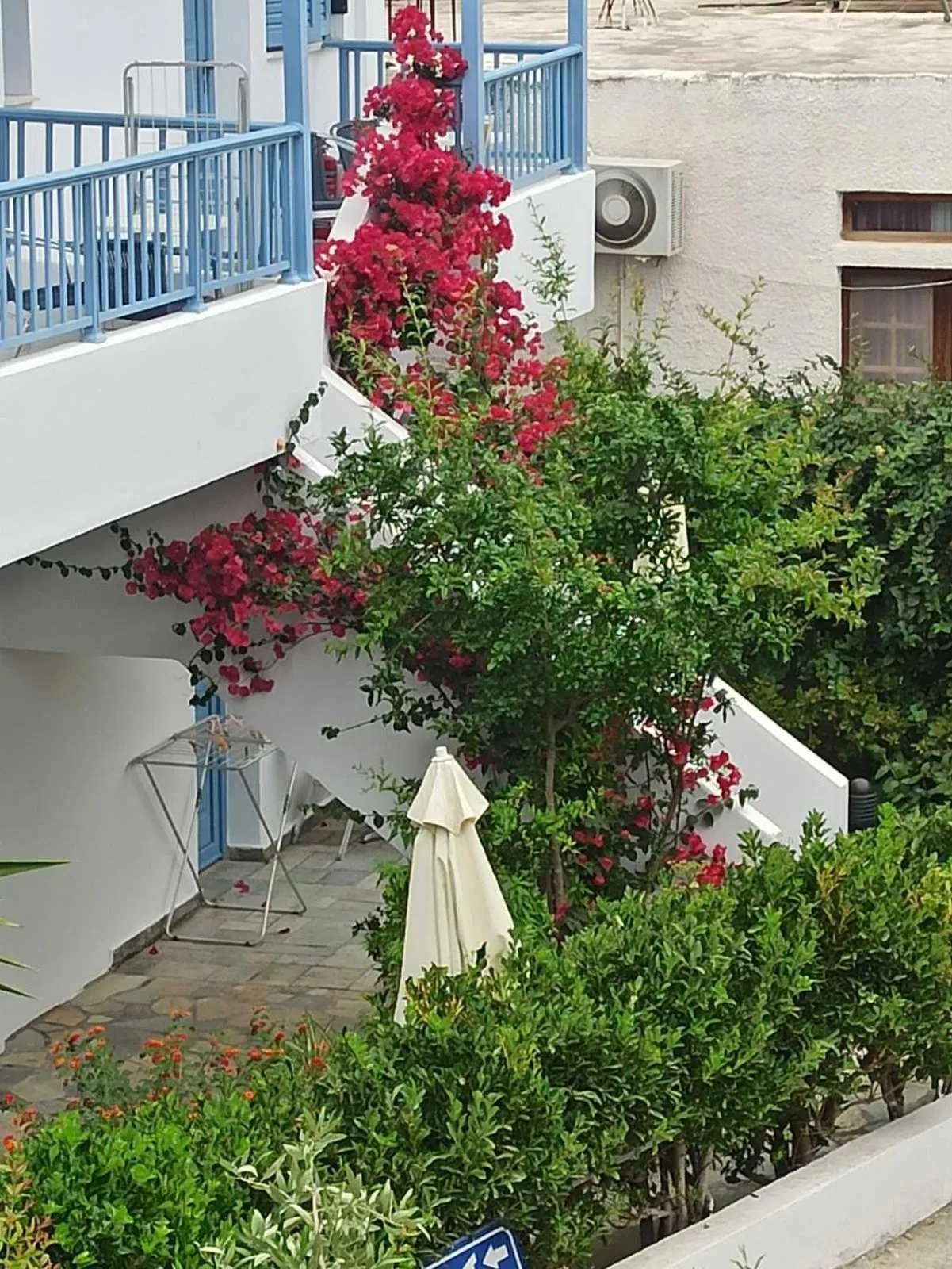 Property building in Villa Mertiza