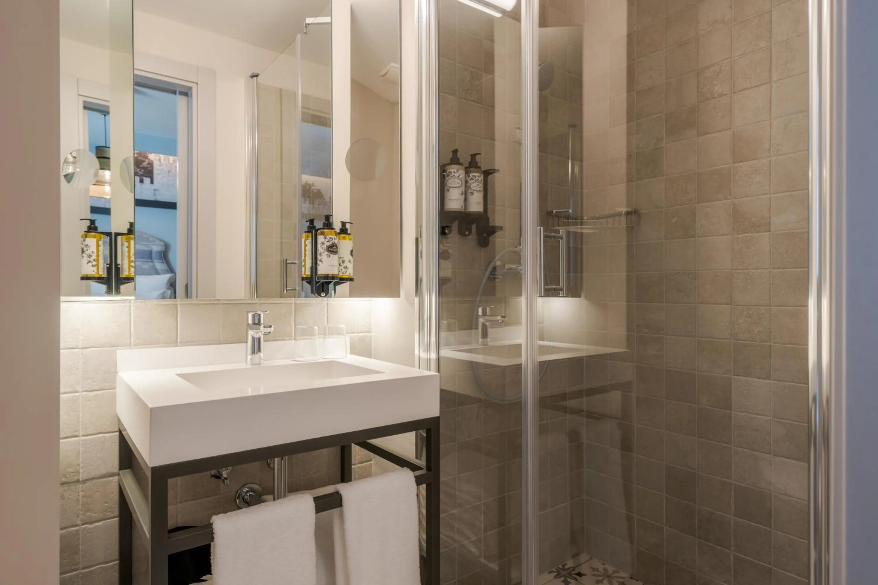 Bathroom in Pousada Alfama