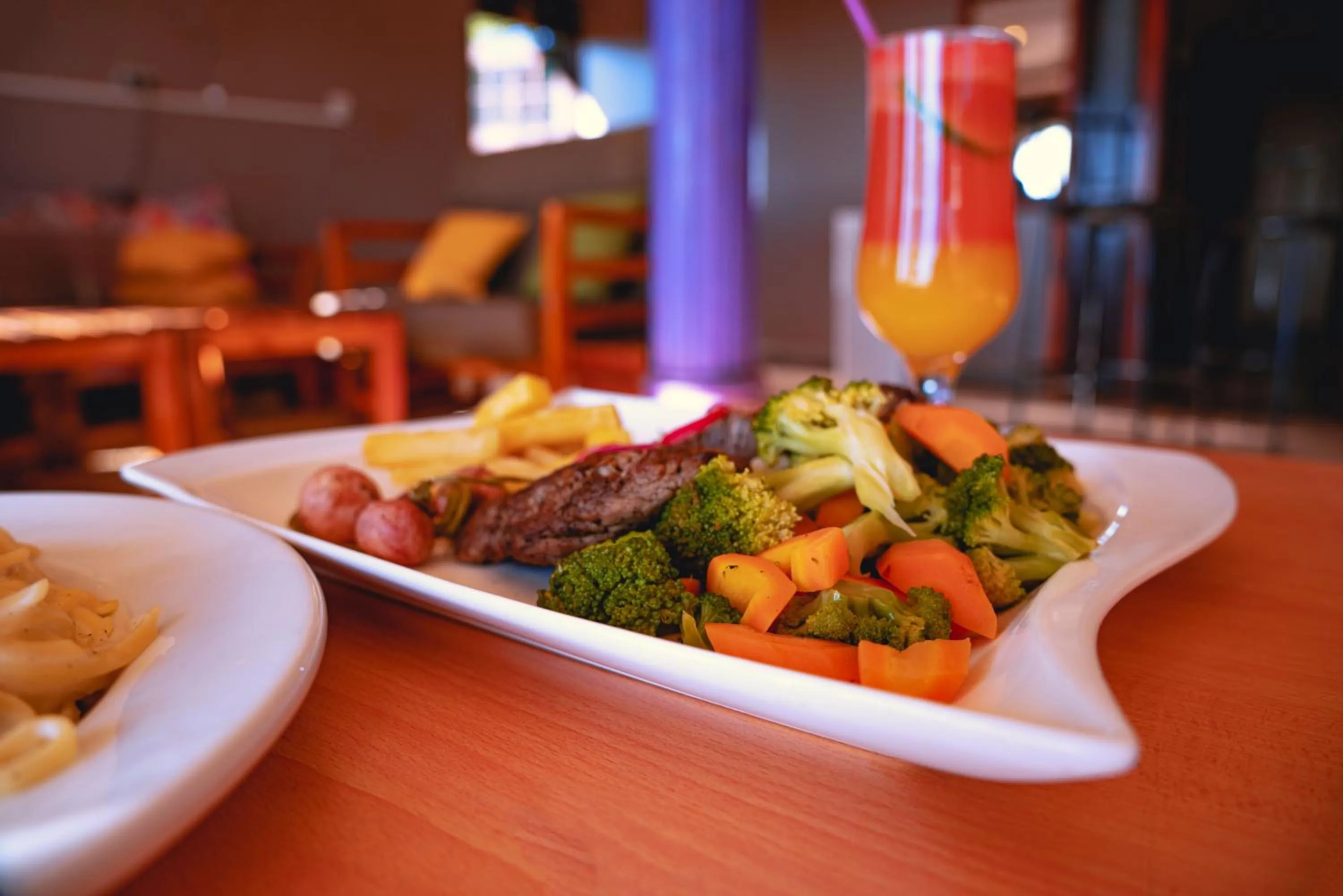 Dining area in GOLDEN QUEST HOTEL