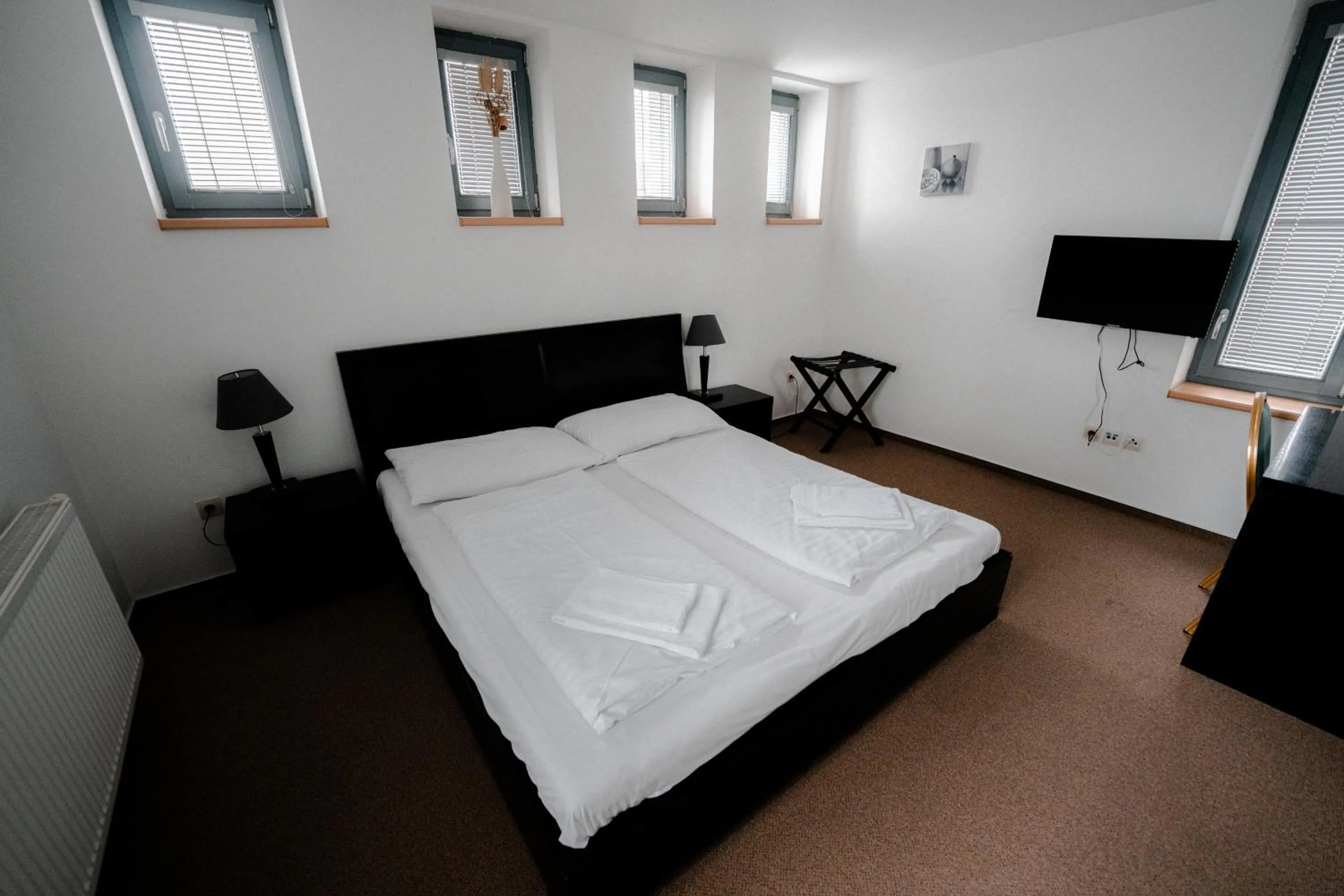 Bed in Hotel Prácheň